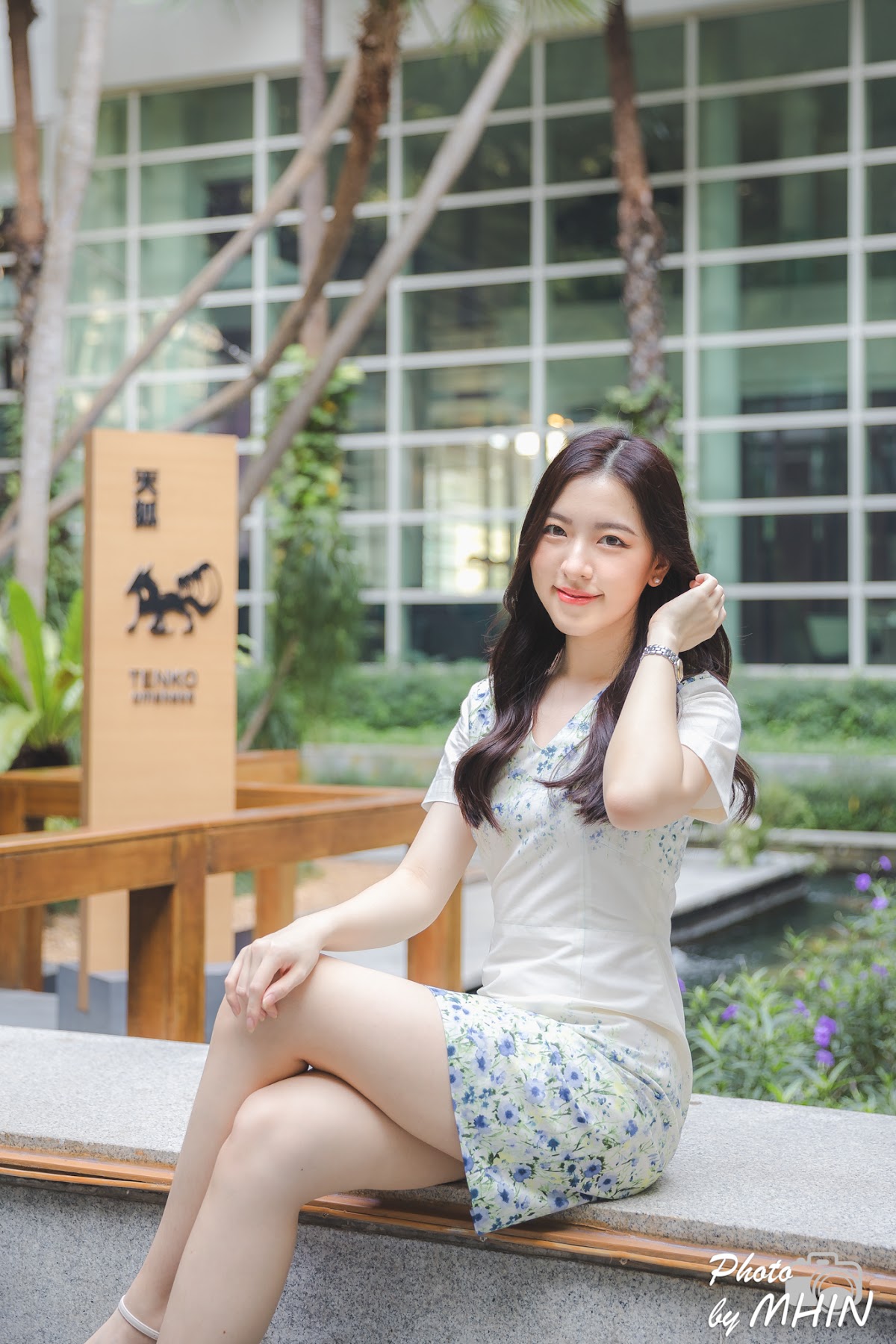 SiS Magazine P7 - P144