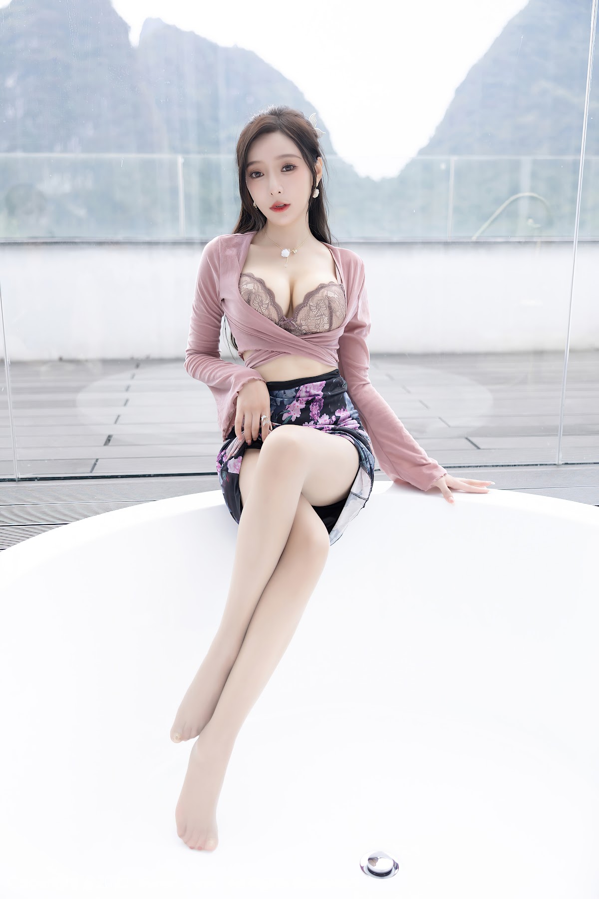 XIUREN No.5985 Yanni – Wang Xin Yao (王馨瑶) - P29