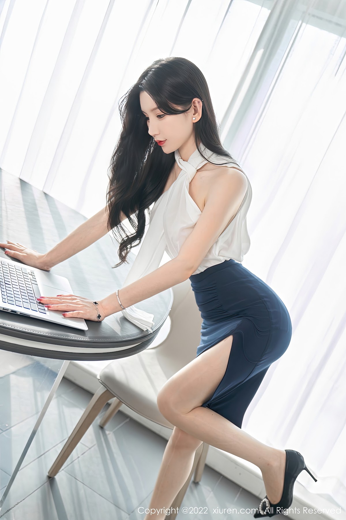 XIUREN No.5948 Zhou Yuxi (周于希Sally) - P16