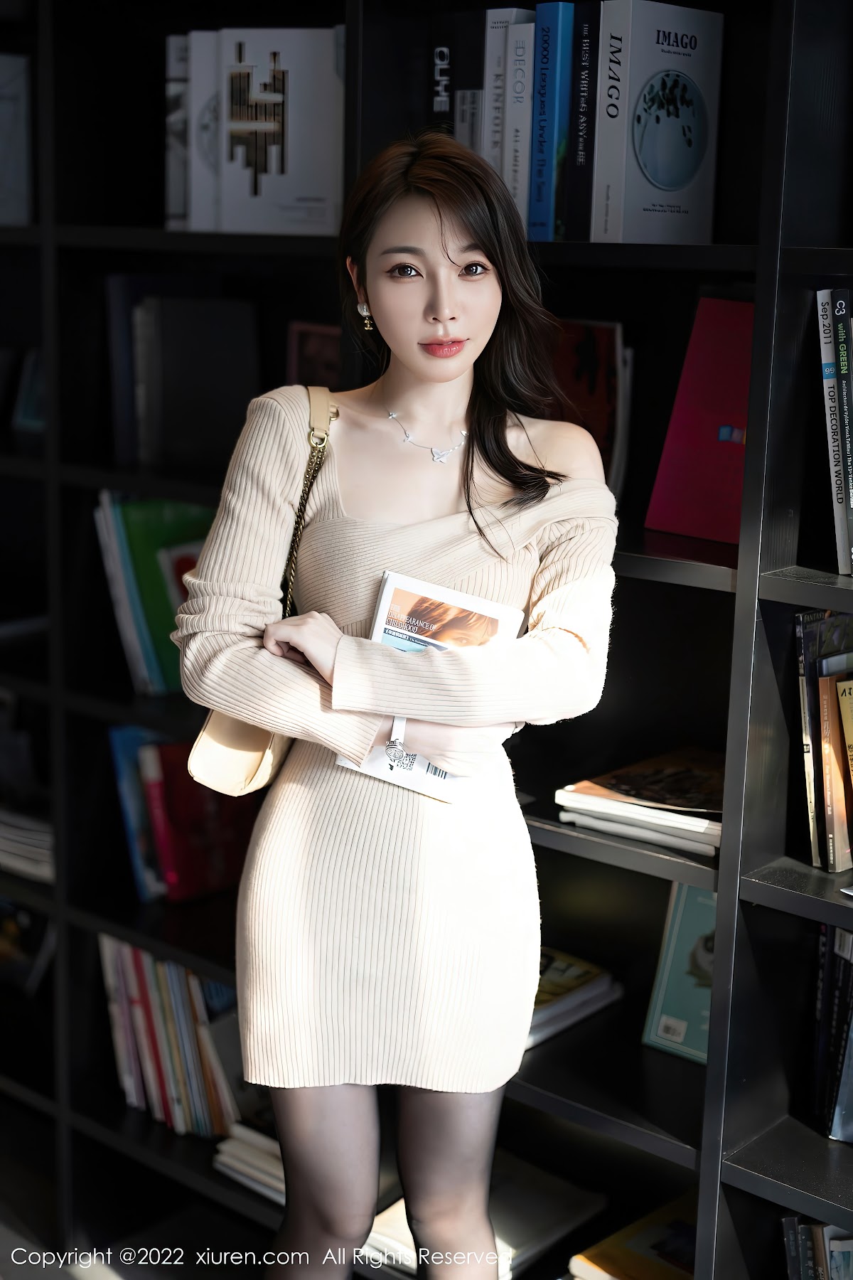 XIUREN No.5945 徐莉芝Booty - P1