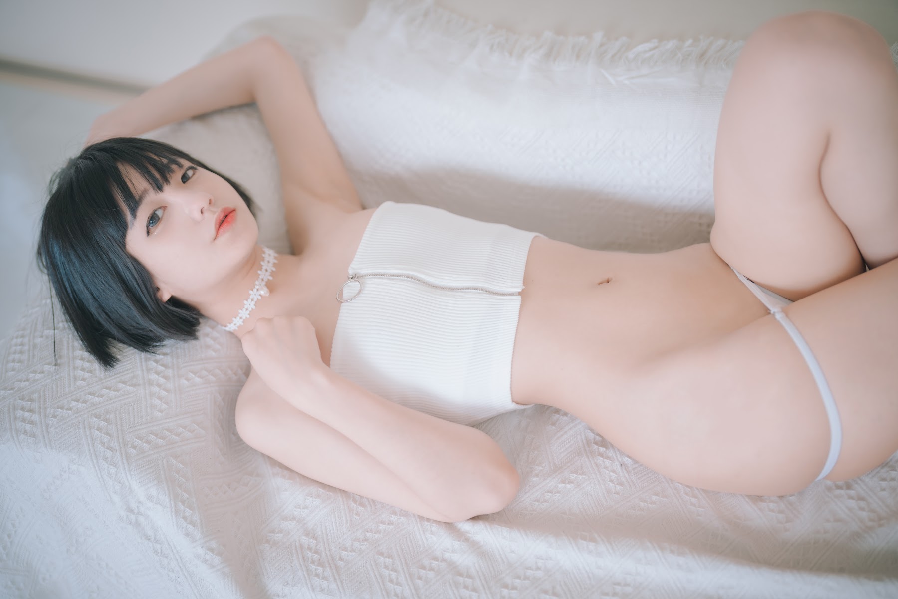 DJAWA Photo – Jeong Jenny (정제니) – A Drowsy Day (+S.Ver) - P50