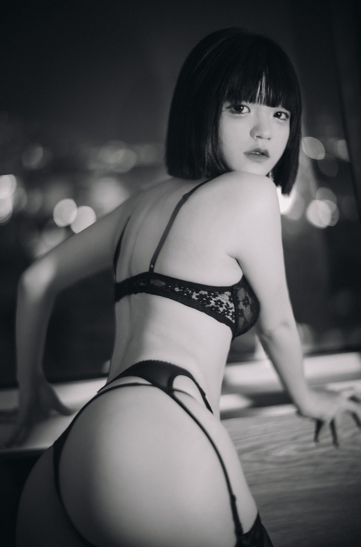 DJAWA Photo – Jeong Jenny (정제니) – Blanc et Noir Jenny (+S.Ver) - P42