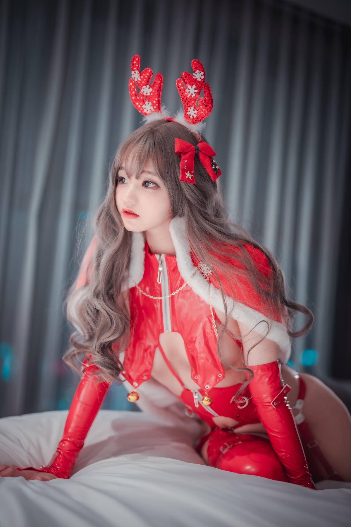 DJAWA Photo – Jeong Jenny (정제니) – Christmas Special 2022 - P3