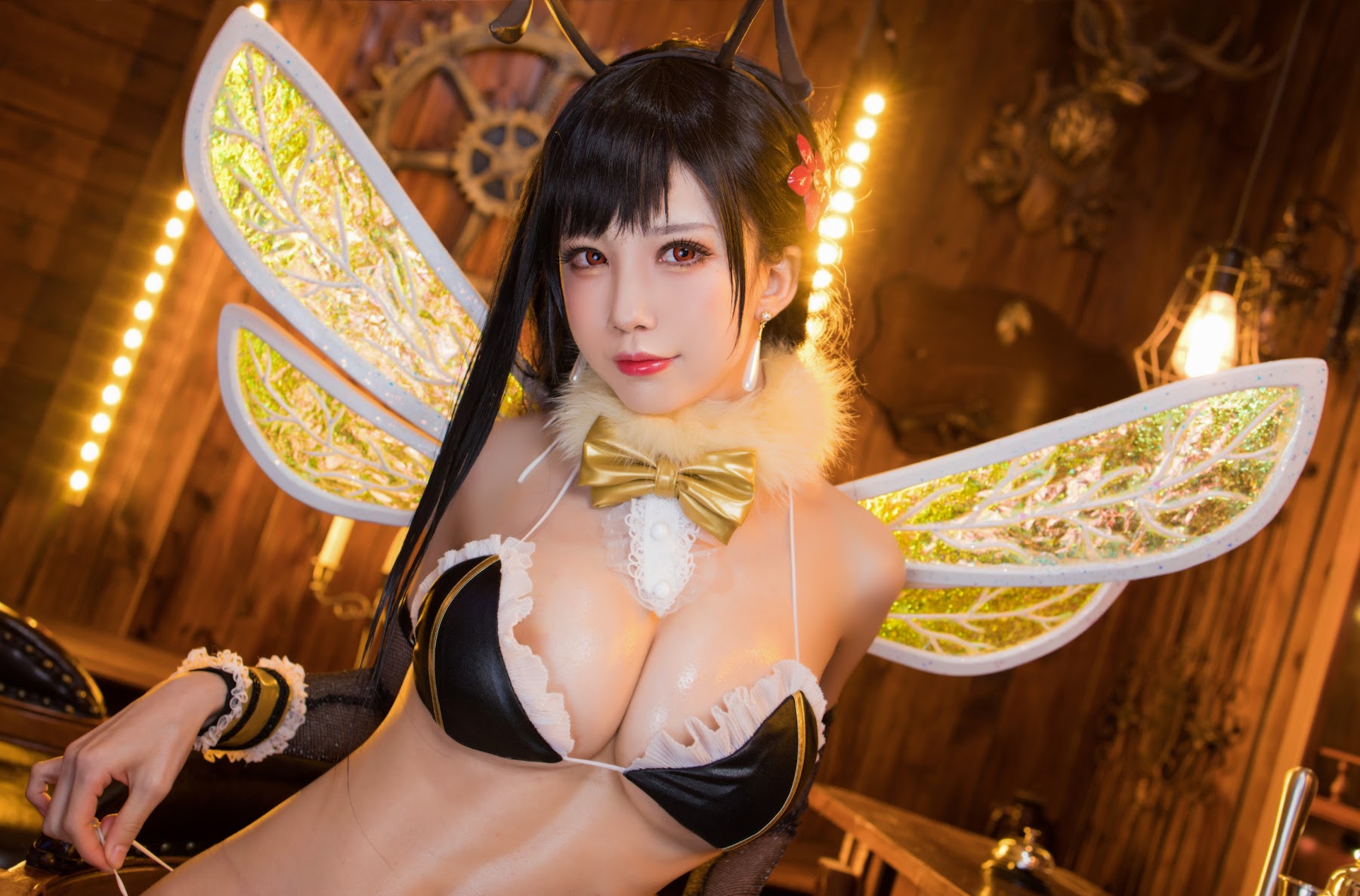 Coser@水淼Aqua Vol.067 婚纱+黑皮蜜蜂 - P34