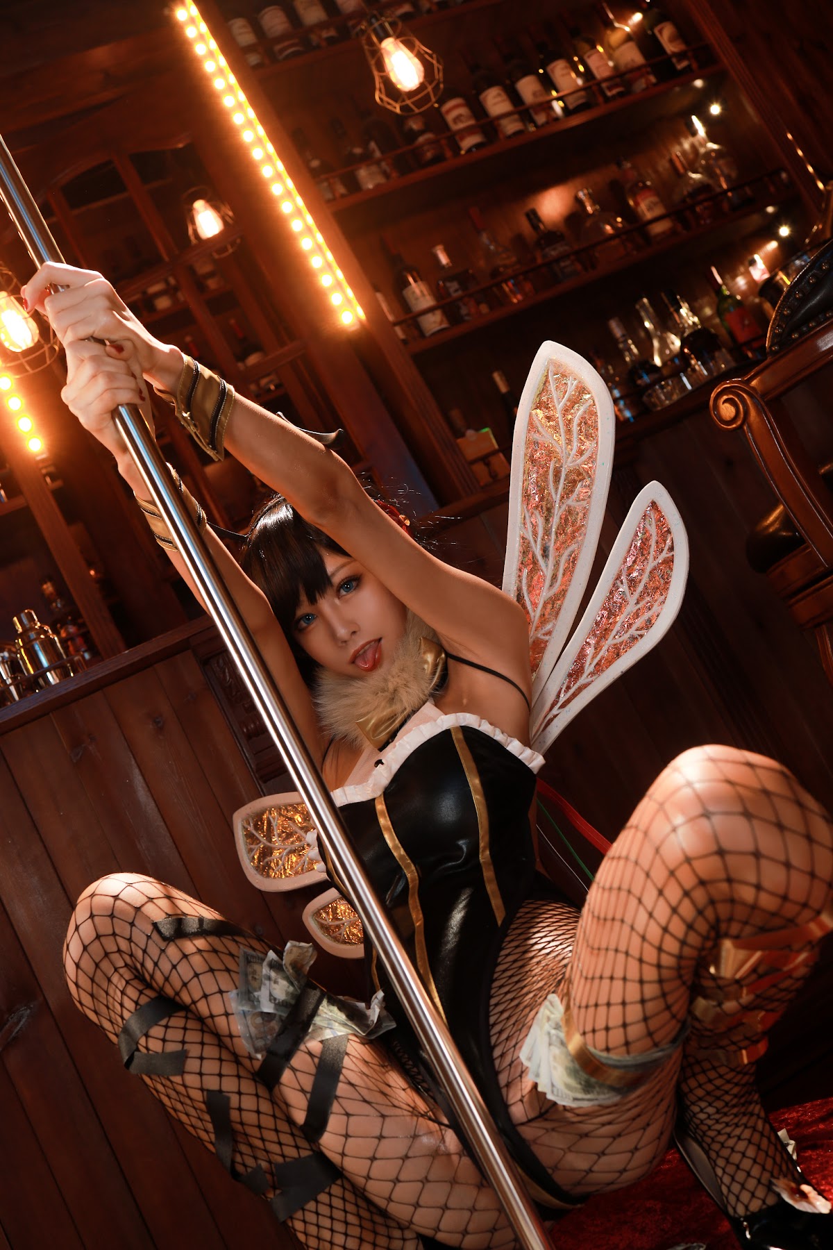 Coser@水淼Aqua Vol.067 婚纱+黑皮蜜蜂 - P67