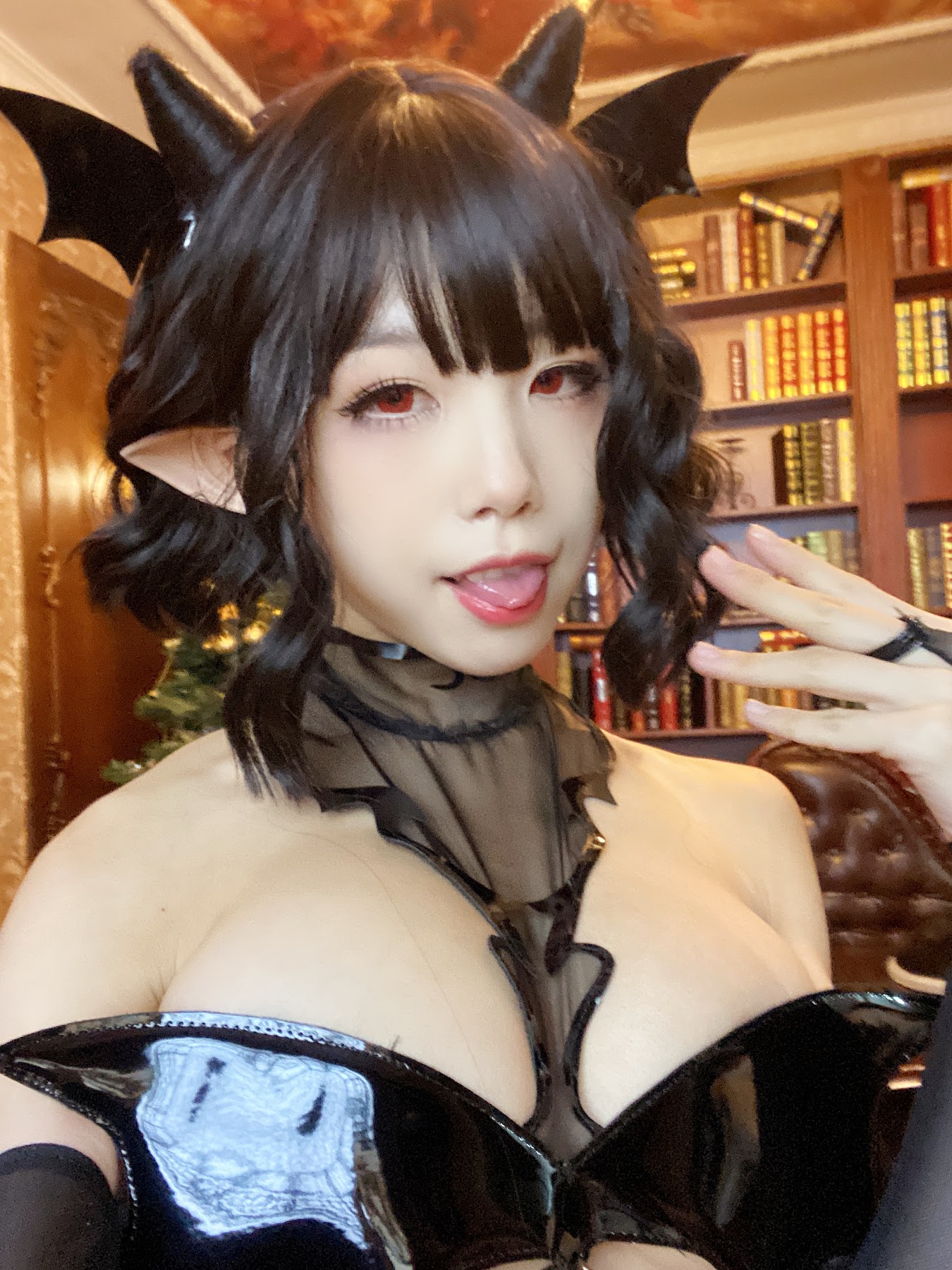 Coser@水淼Aqua Vol.030 魅魔自拍 - P1