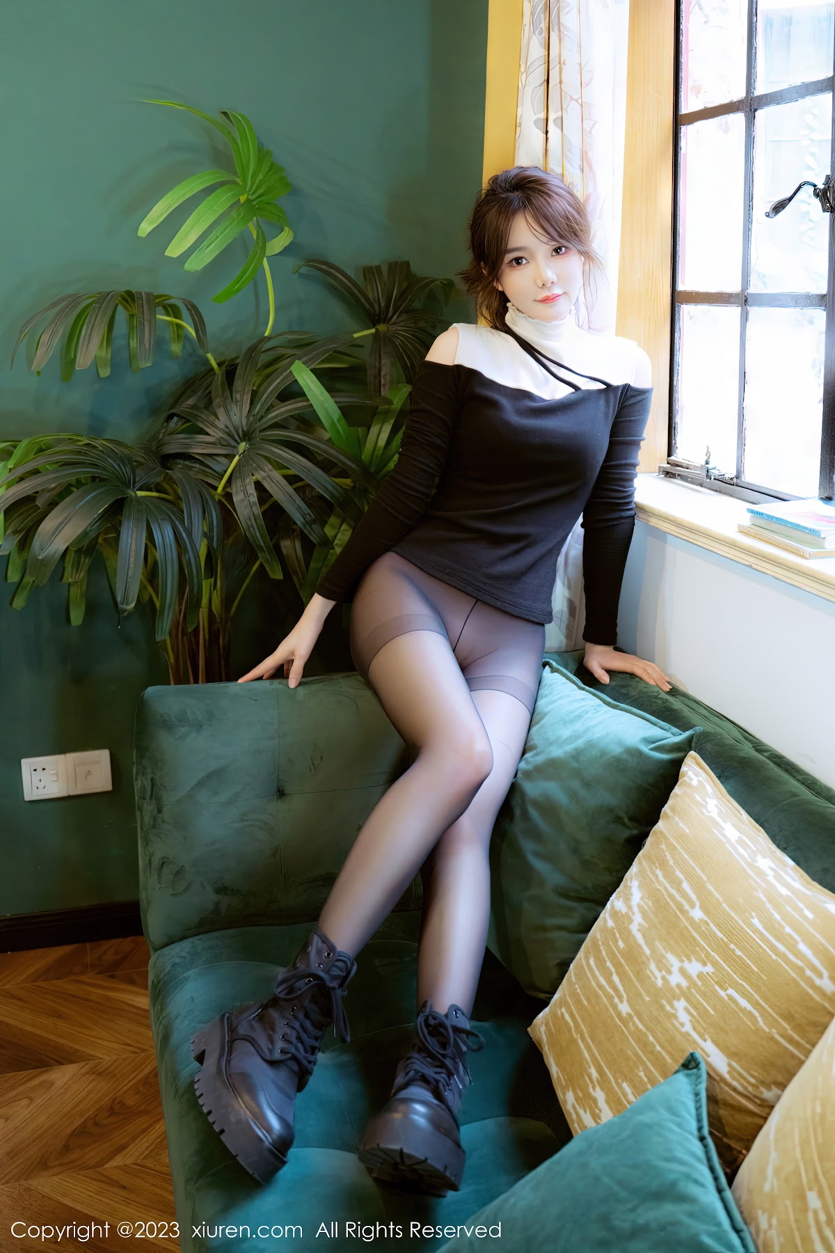 XIUREN No.6080 婠婠么 - P24