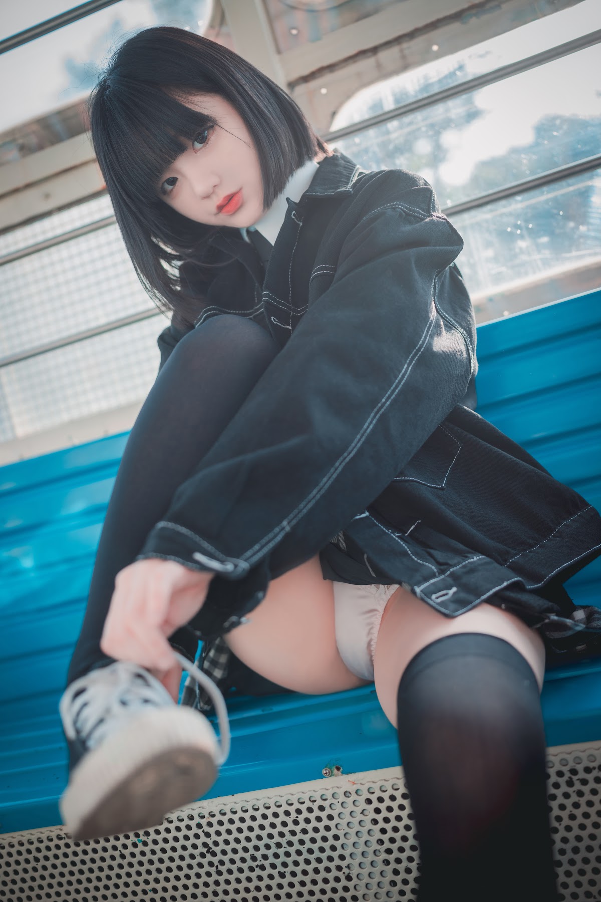 DJAWA Photo – Jeong Jenny (정제니) – Theme Park Girl - P121