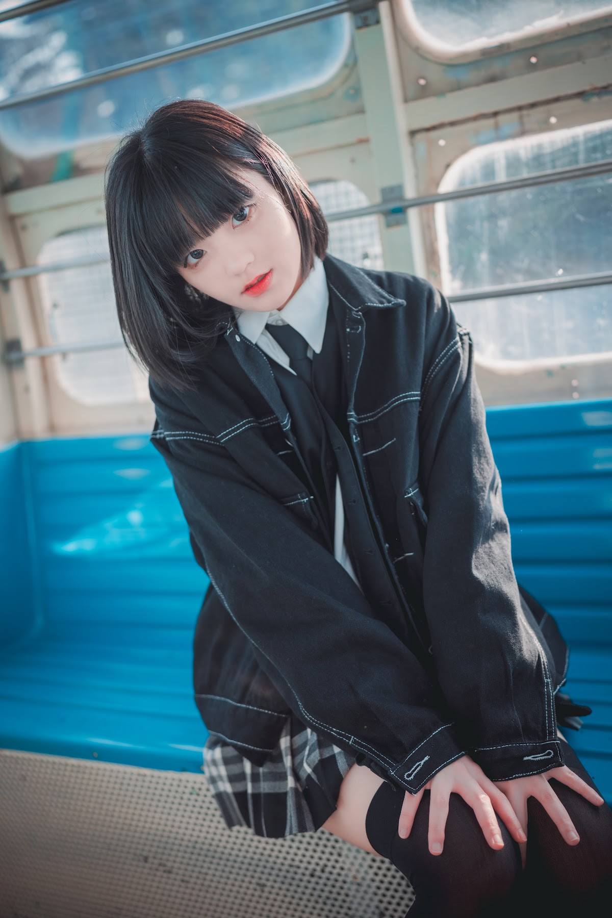 DJAWA Photo – Jeong Jenny (정제니) – Theme Park Girl - P123