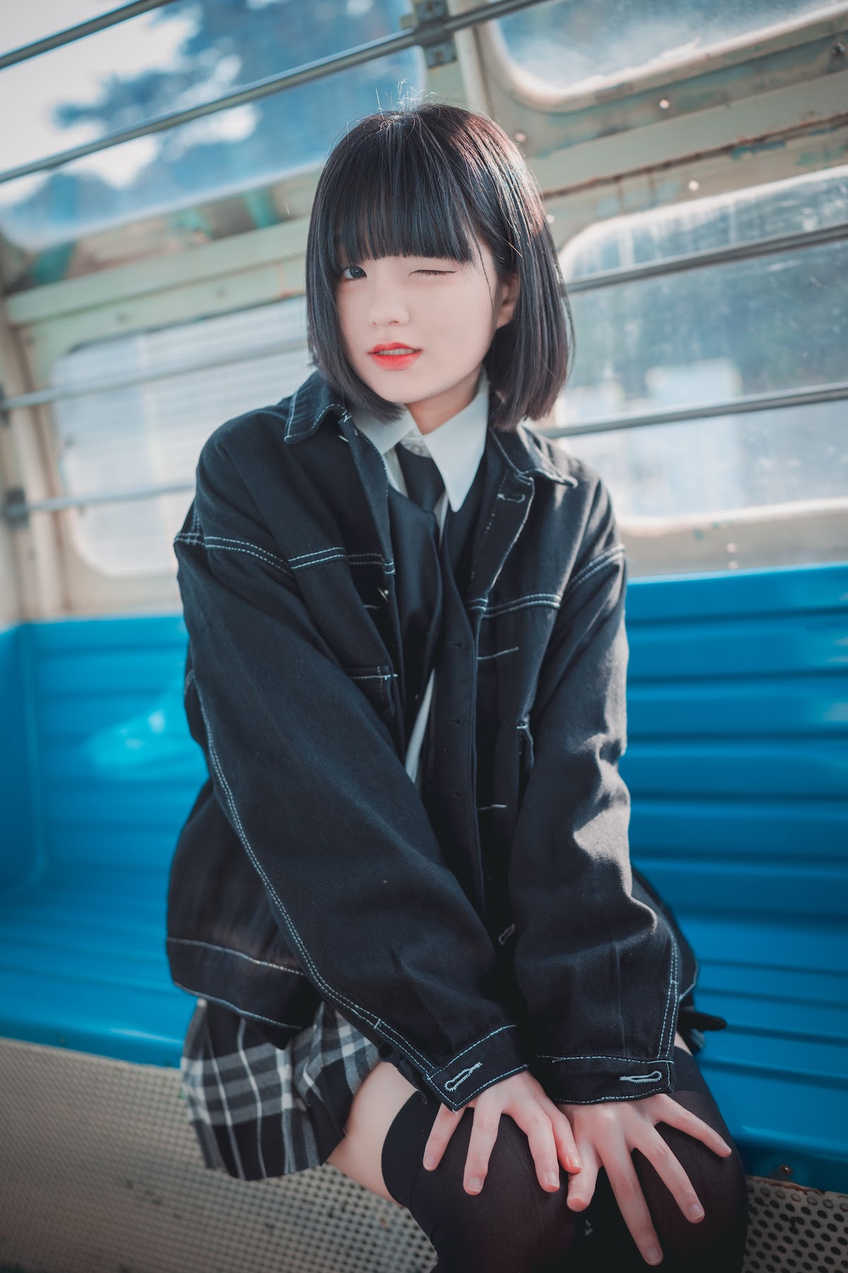 DJAWA Photo – Jeong Jenny (정제니) – Theme Park Girl - P124