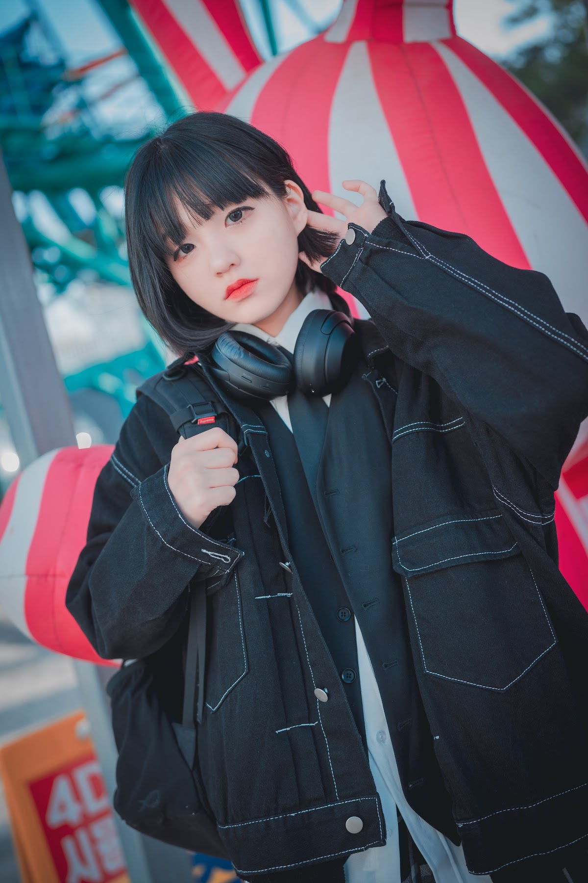 DJAWA Photo – Jeong Jenny (정제니) – Theme Park Girl - P129