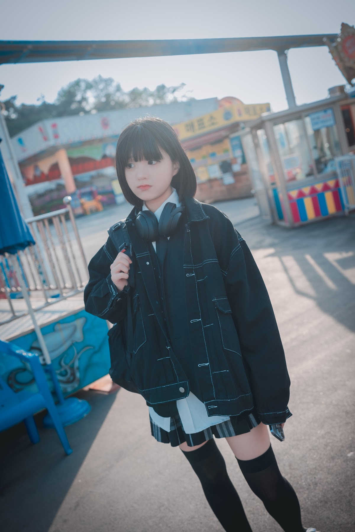 DJAWA Photo – Jeong Jenny (정제니) – Theme Park Girl - P145