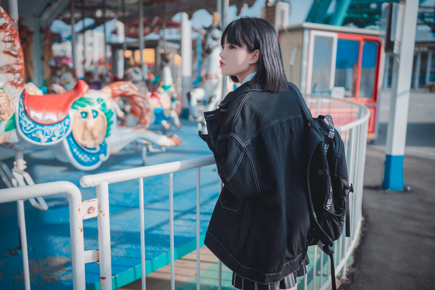 DJAWA Photo – Jeong Jenny (정제니) – Theme Park Girl - P14