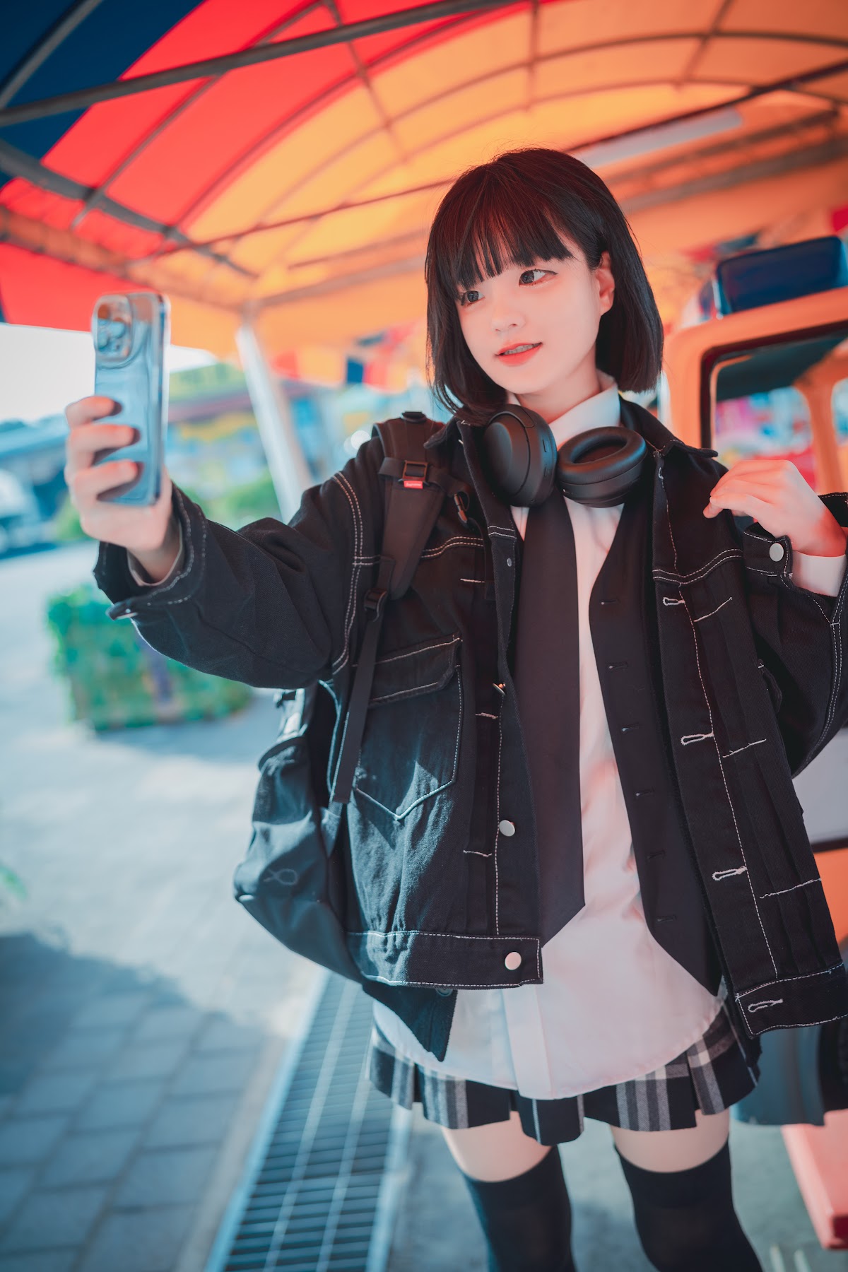 DJAWA Photo – Jeong Jenny (정제니) – Theme Park Girl - P50