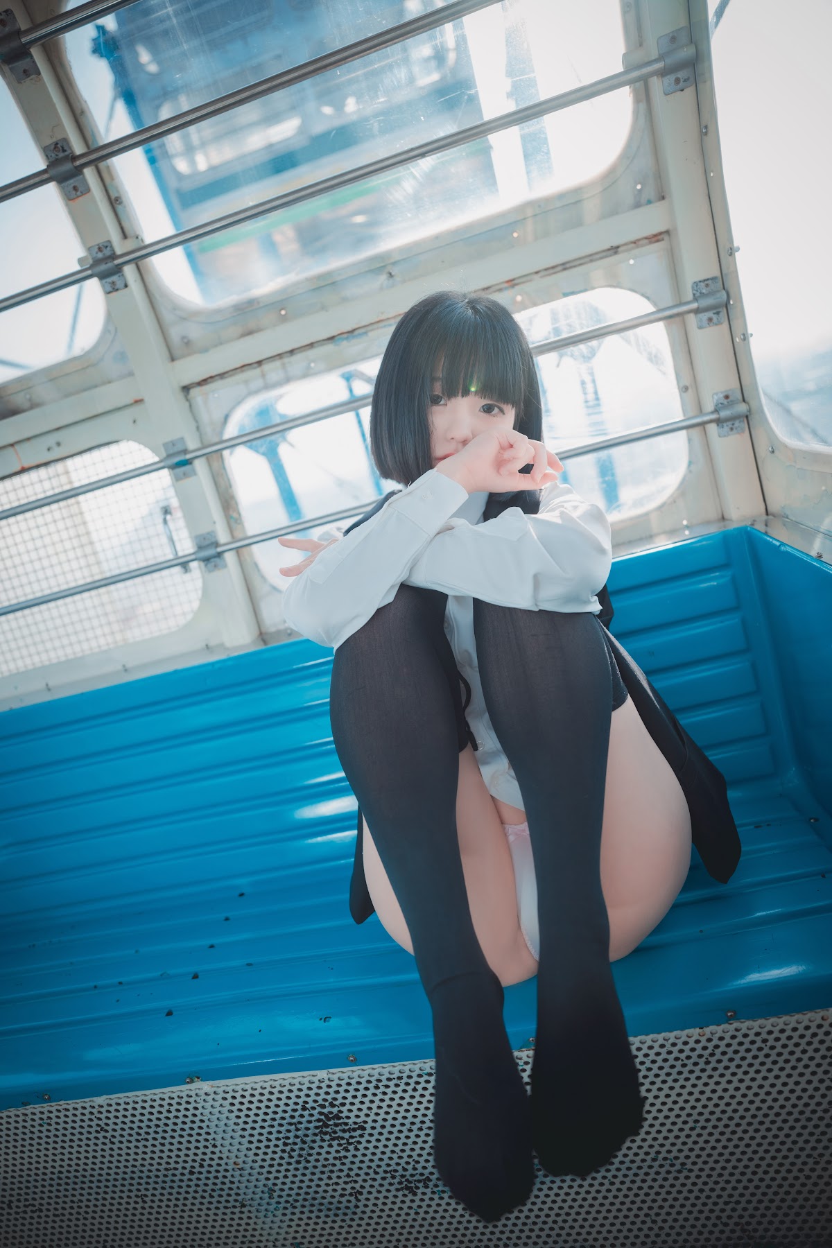 DJAWA Photo – Jeong Jenny (정제니) – Theme Park Girl - P76