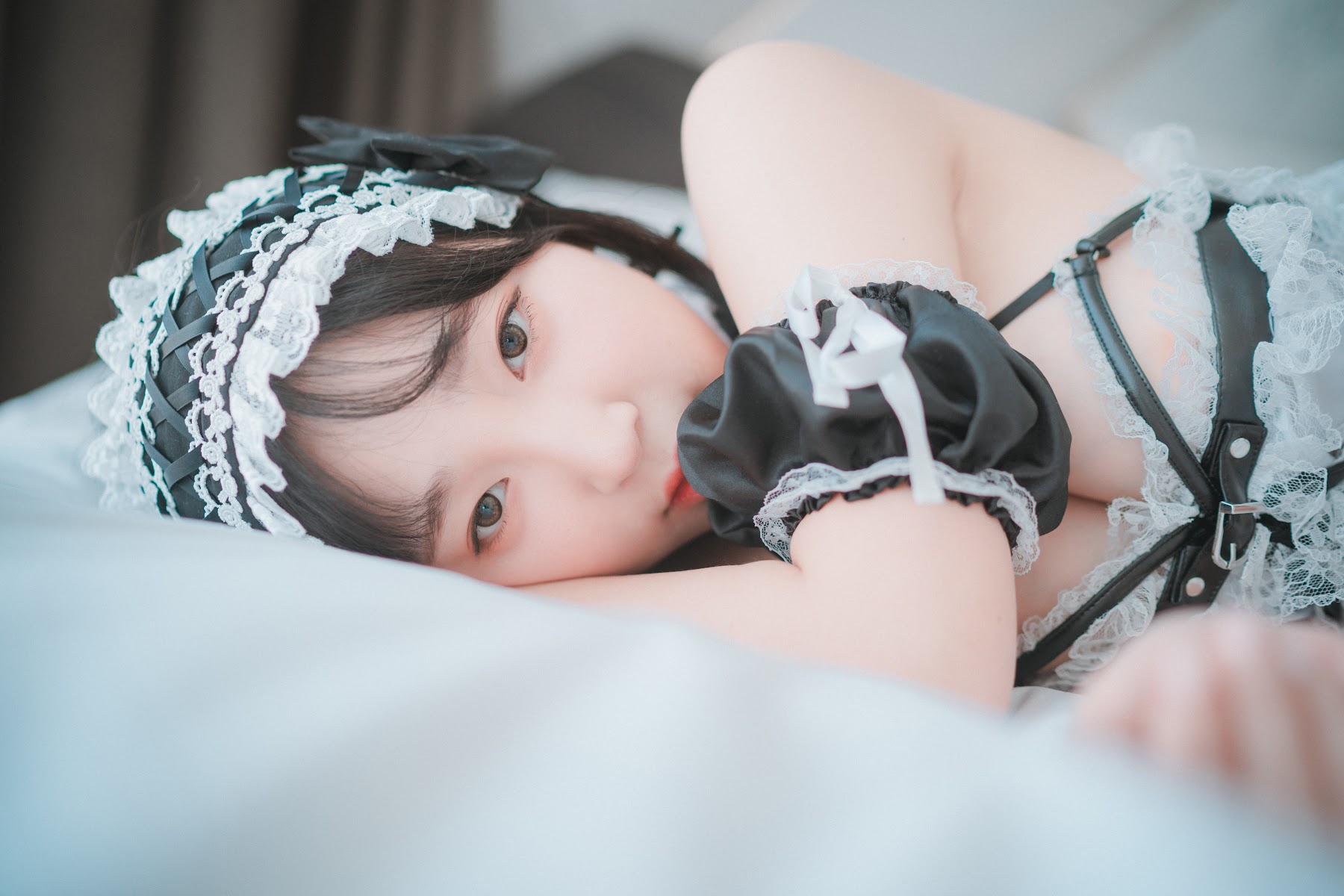 DJAWA Photo – Kang In-kyung (강인경) – Maid in Lace Limitation - P40
