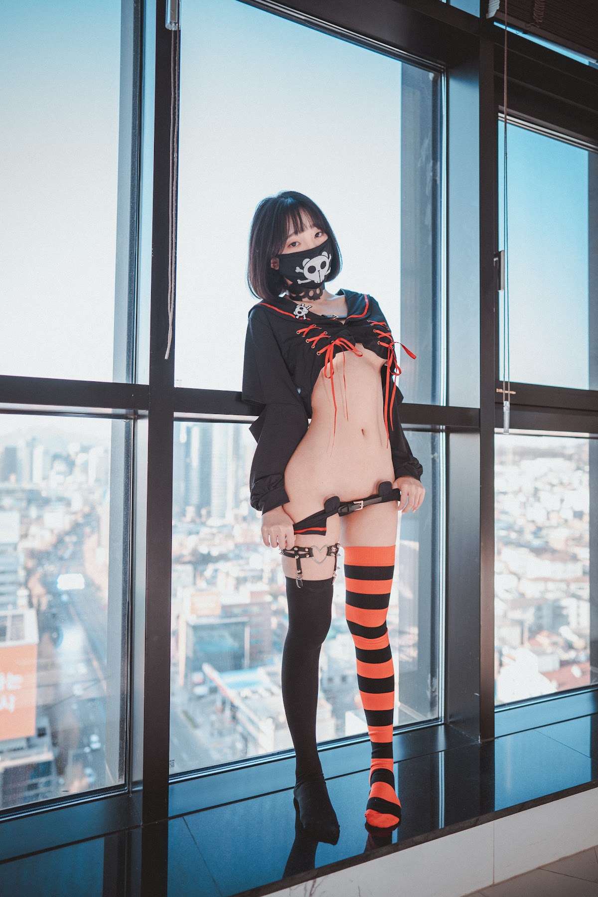DJAWA Photo – Kang In-kyung (강인경) – Masked Pirate - P10