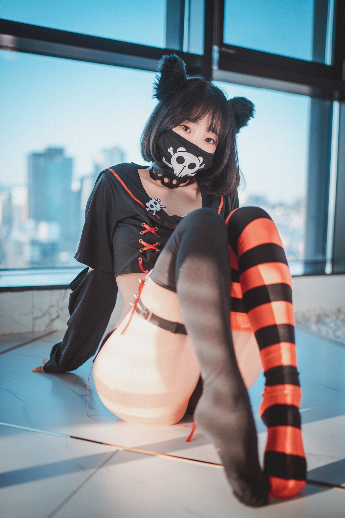 DJAWA Photo – Kang In-kyung (강인경) – Masked Pirate - P18
