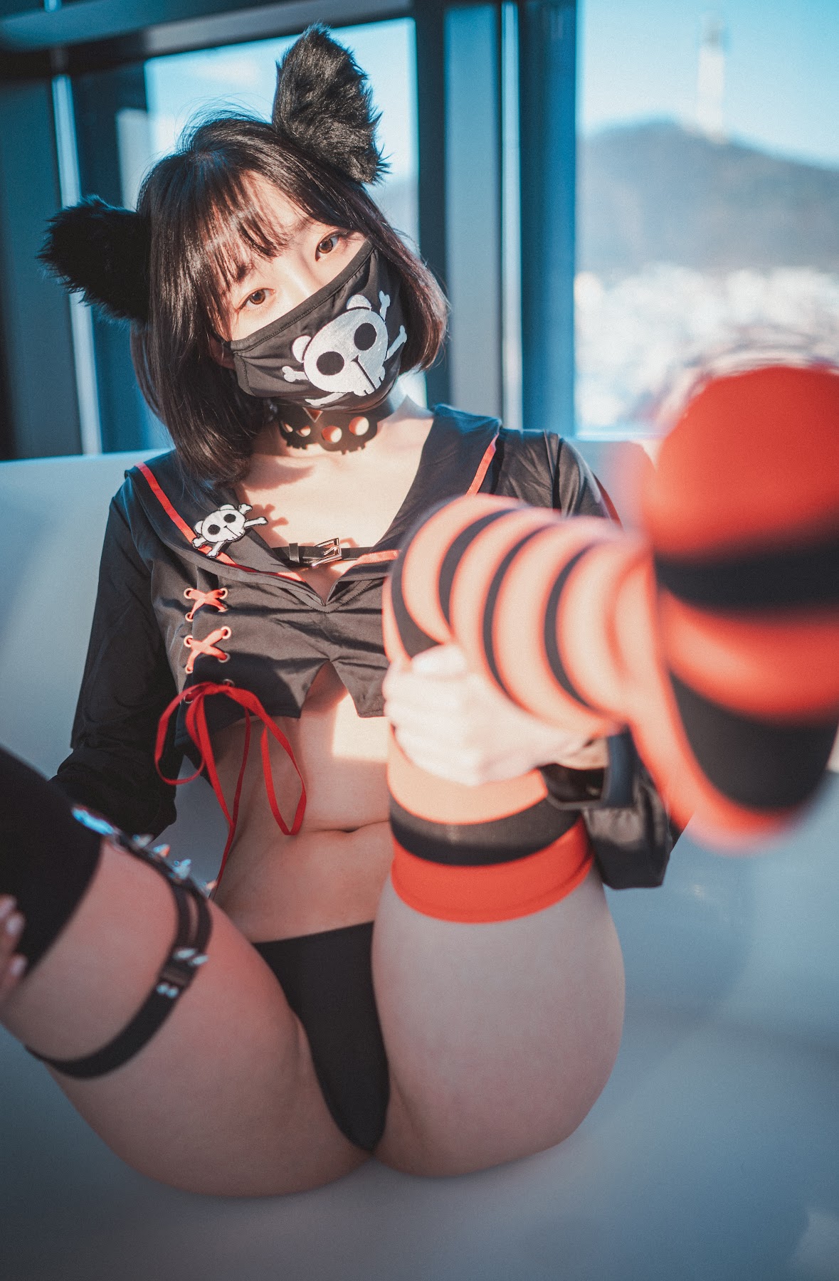 DJAWA Photo – Kang In-kyung (강인경) – Masked Pirate - P23