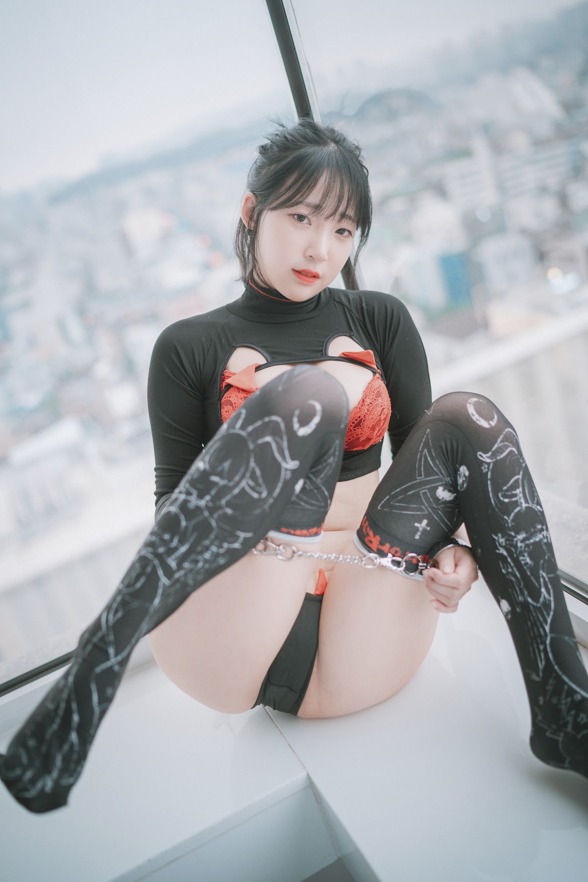 DJAWA Photo – Kang In-kyung (강인경) – Rescue Me - P18