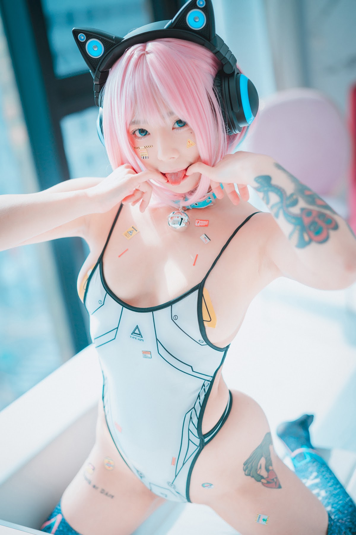 DJAWA Photo – Maruemon (마루에몽) – Caution Girl vs Athletic Girl - P5