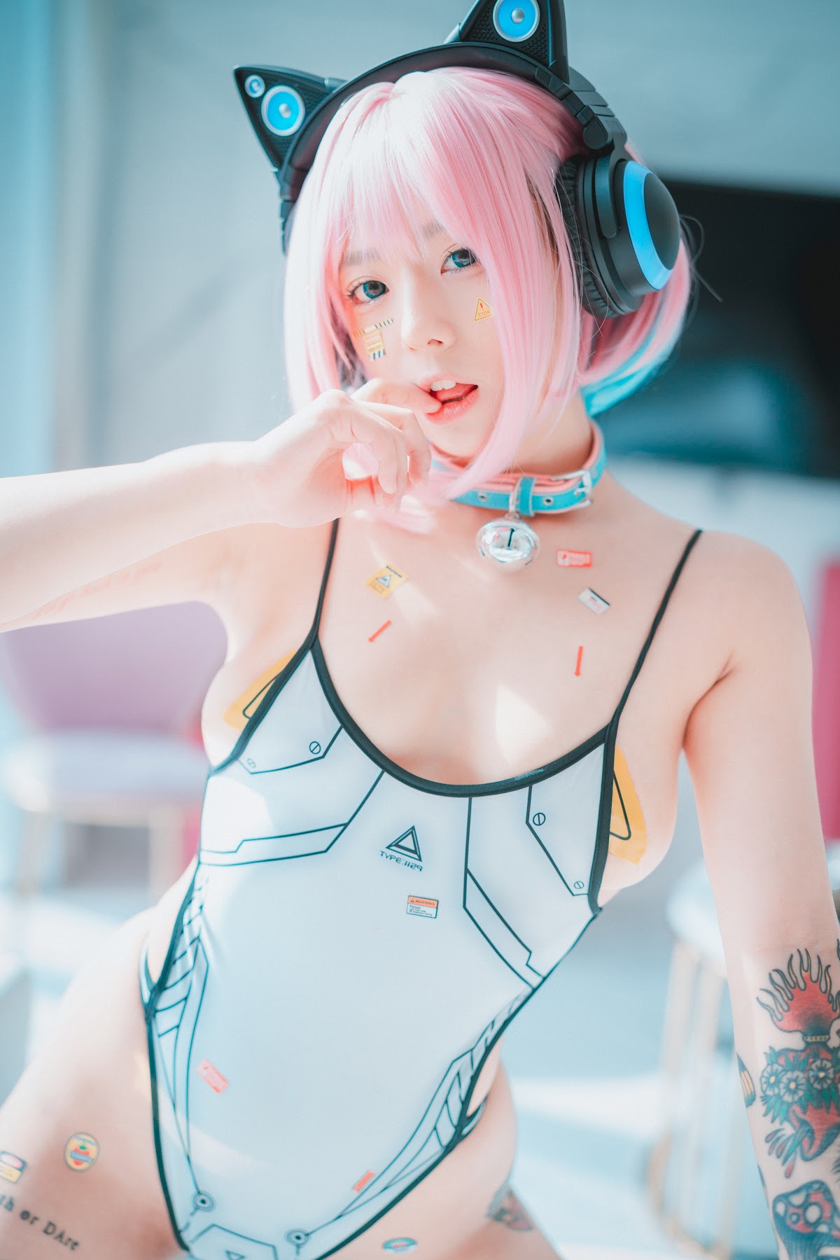 DJAWA Photo – Maruemon (마루에몽) – Caution Girl vs Athletic Girl - P6