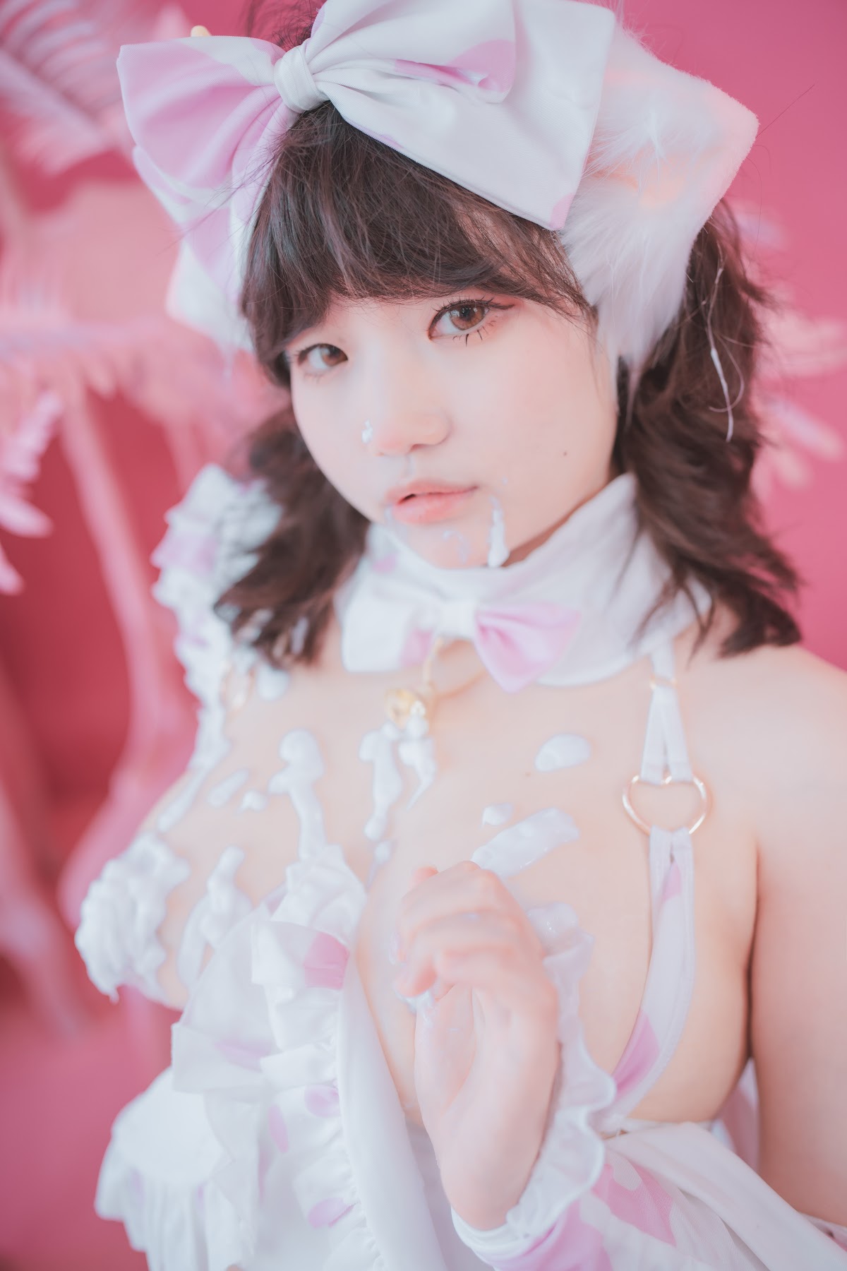DJAWA Photo – Mimmi (밈미) – Cream Cow Milk (+S.Ver) - P126