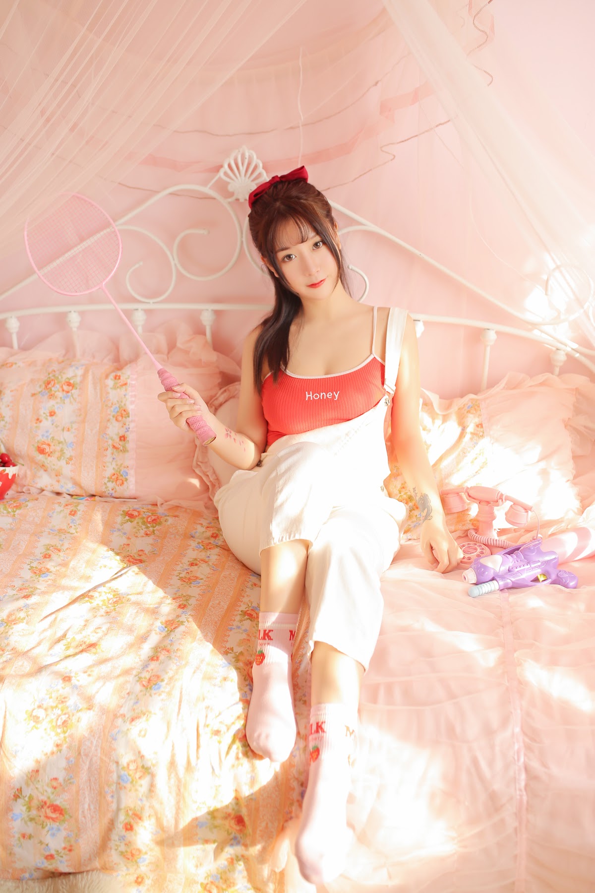 Coser@Mao Jiu Jiang Sakura (猫九酱Sakura) – 红色吊带 - P16