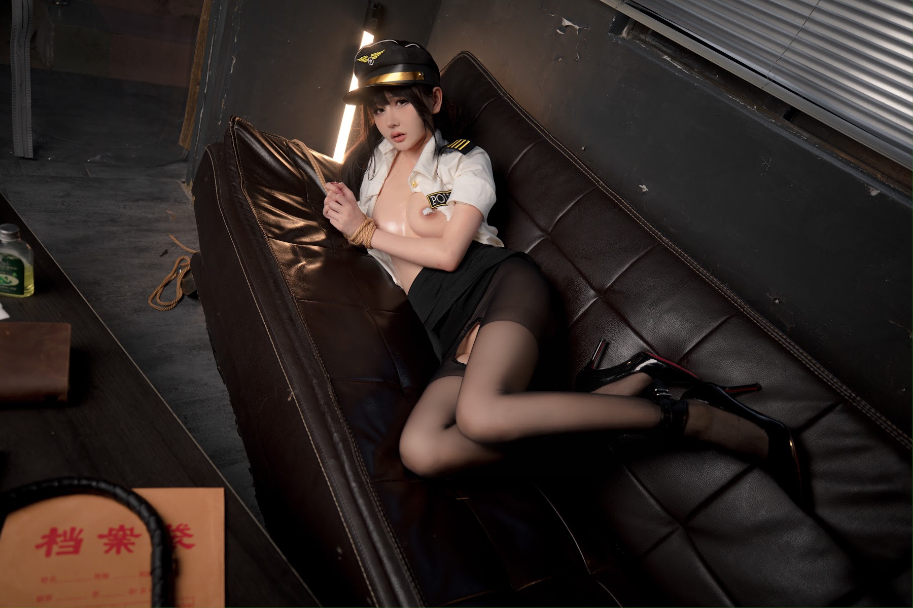 Coser@您的蛋蛋 – 俘获制服 - P59