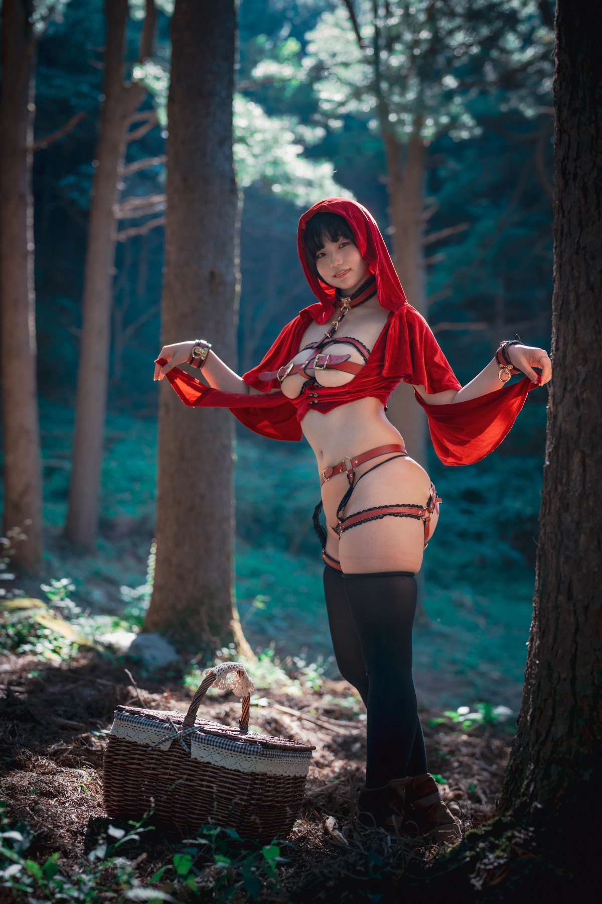 DJAWA Photo – Mimmi (밈미) – Naughty Red Hiring Hood - P100