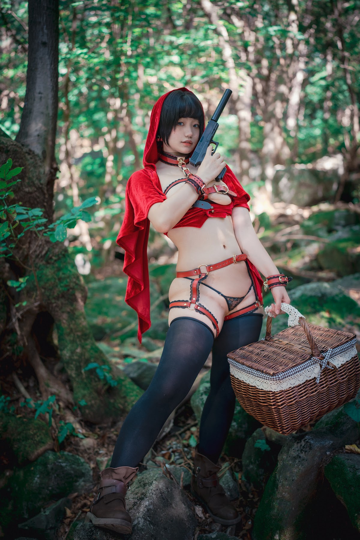 DJAWA Photo – Mimmi (밈미) – Naughty Red Hiring Hood - P25
