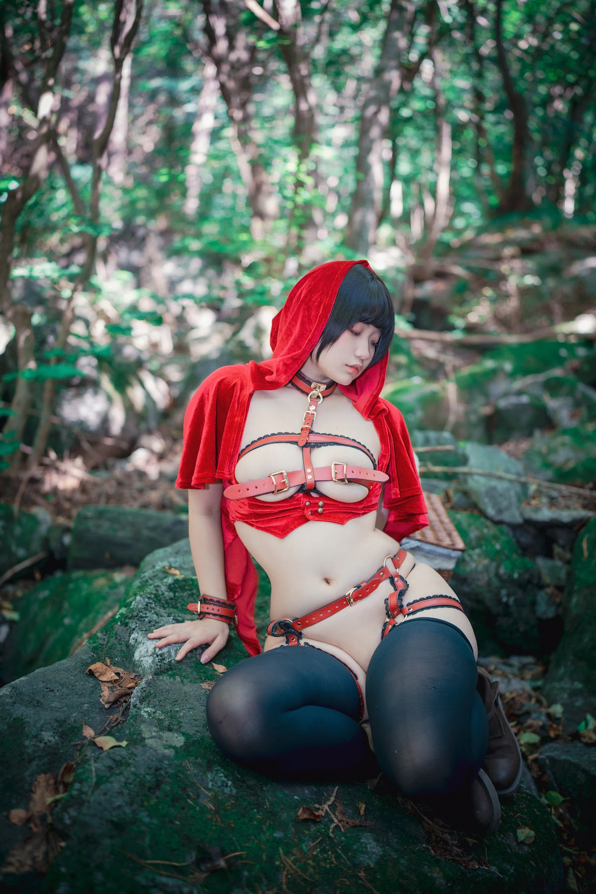 DJAWA Photo – Mimmi (밈미) – Naughty Red Hiring Hood - P29