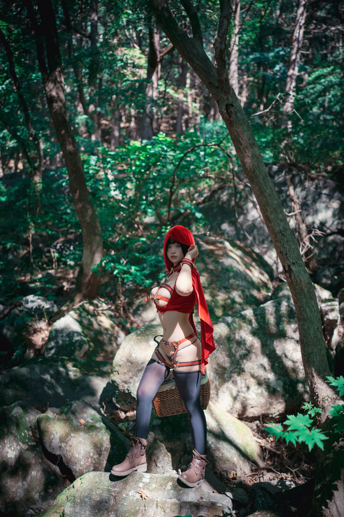 DJAWA Photo – Mimmi (밈미) – Naughty Red Hiring Hood - P37