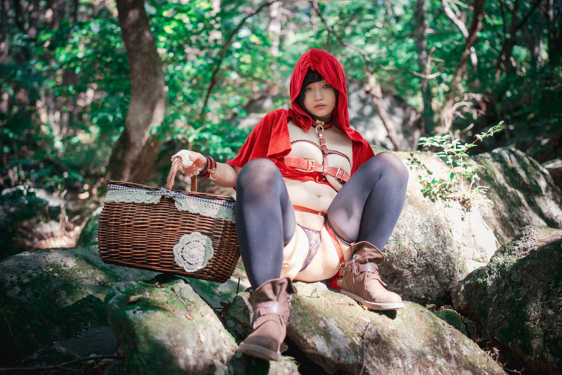 DJAWA Photo – Mimmi (밈미) – Naughty Red Hiring Hood - P44