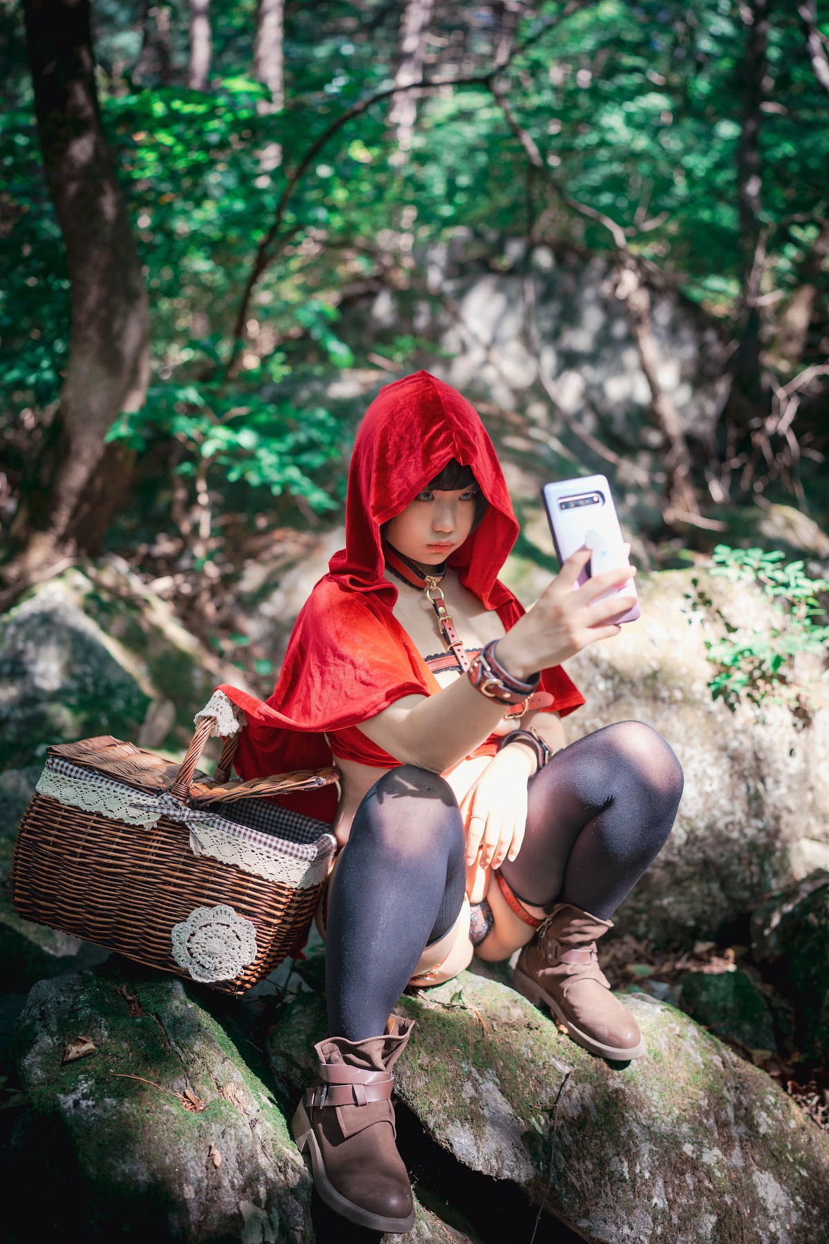DJAWA Photo – Mimmi (밈미) – Naughty Red Hiring Hood - P45