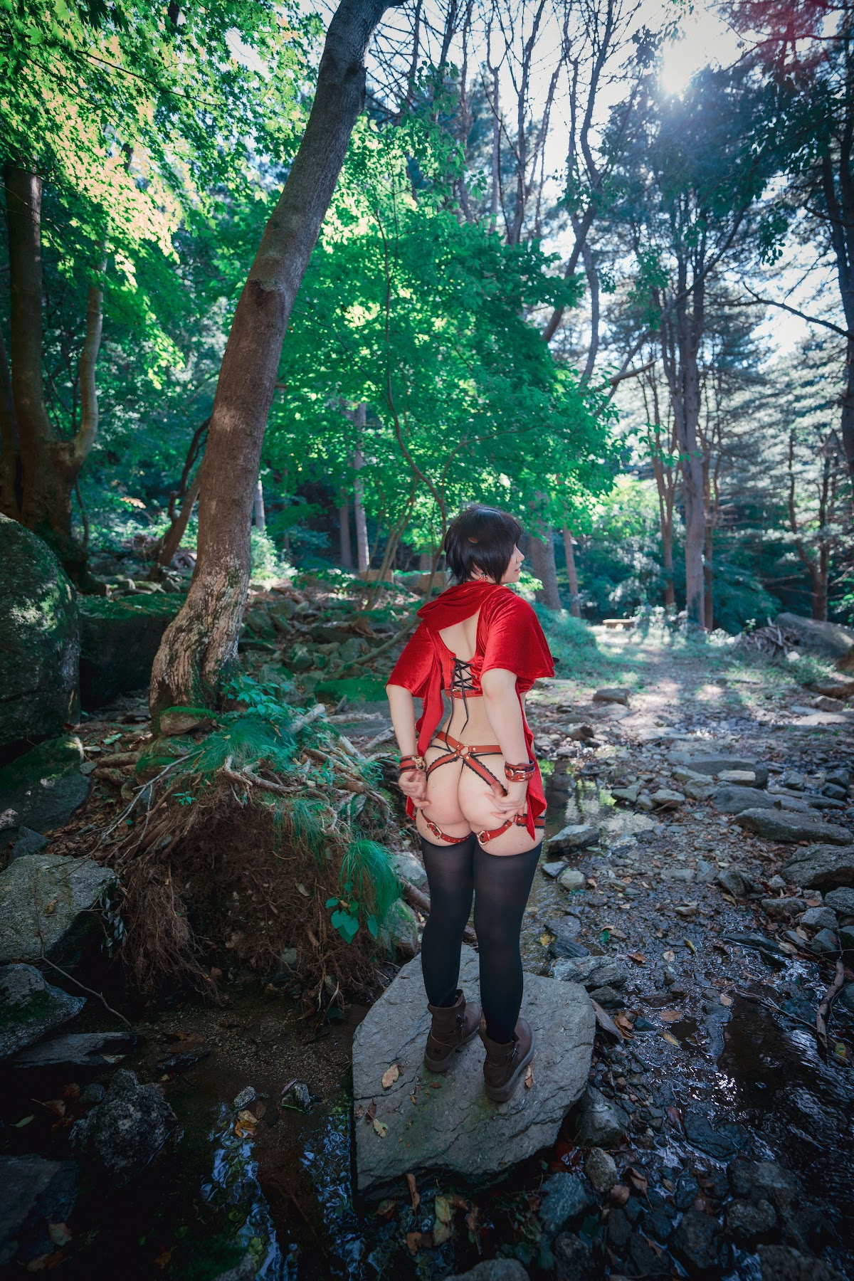 DJAWA Photo – Mimmi (밈미) – Naughty Red Hiring Hood - P69