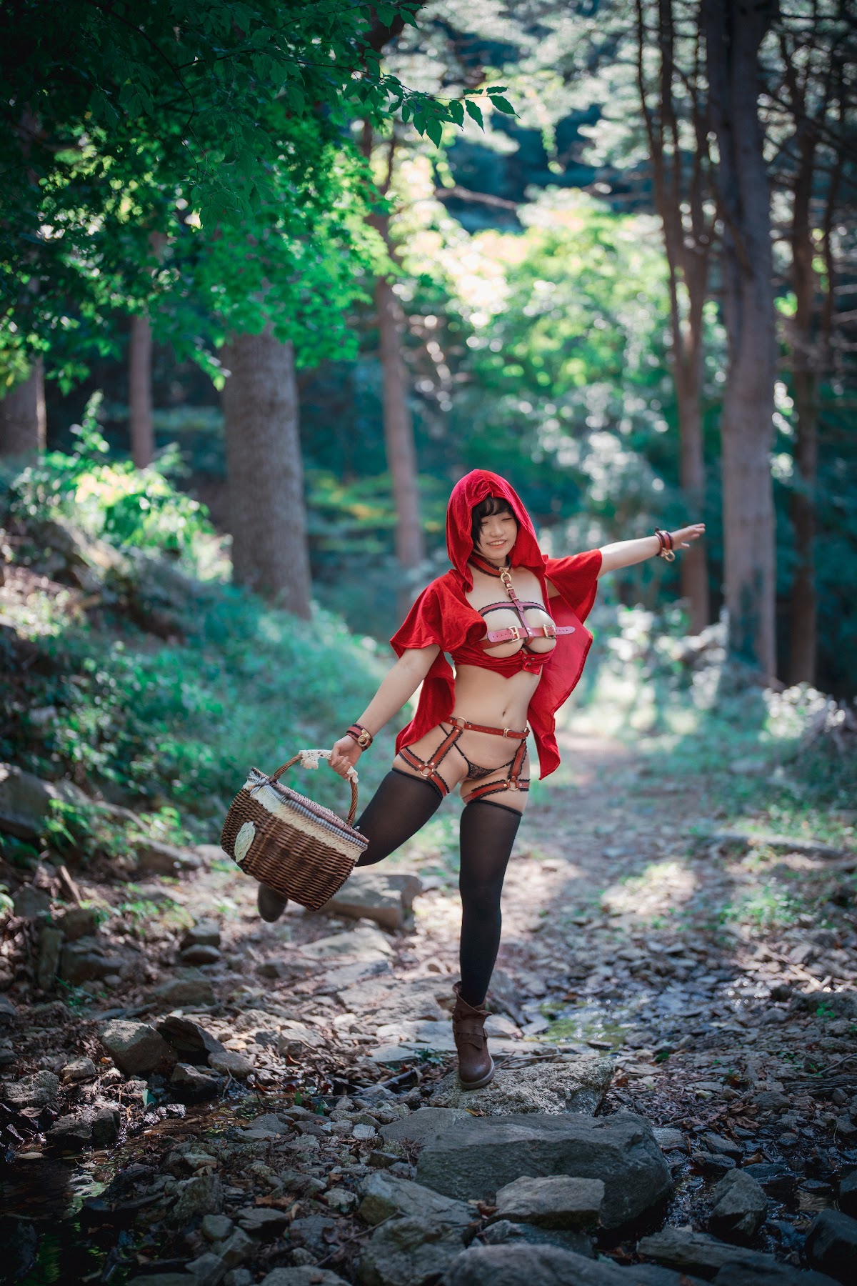 DJAWA Photo – Mimmi (밈미) – Naughty Red Hiring Hood - P74