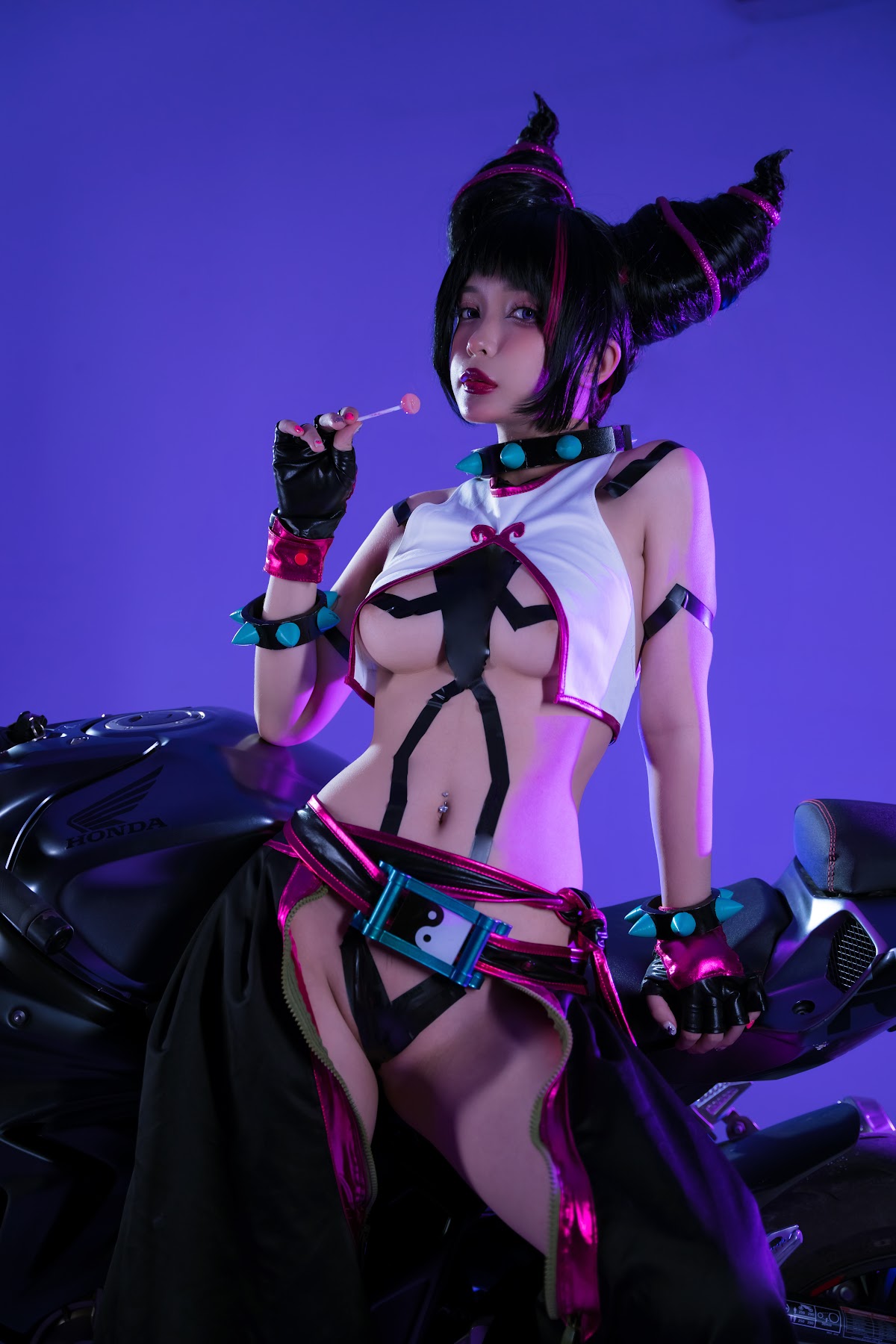 Coser@UmekoJ – Juri Han - P8