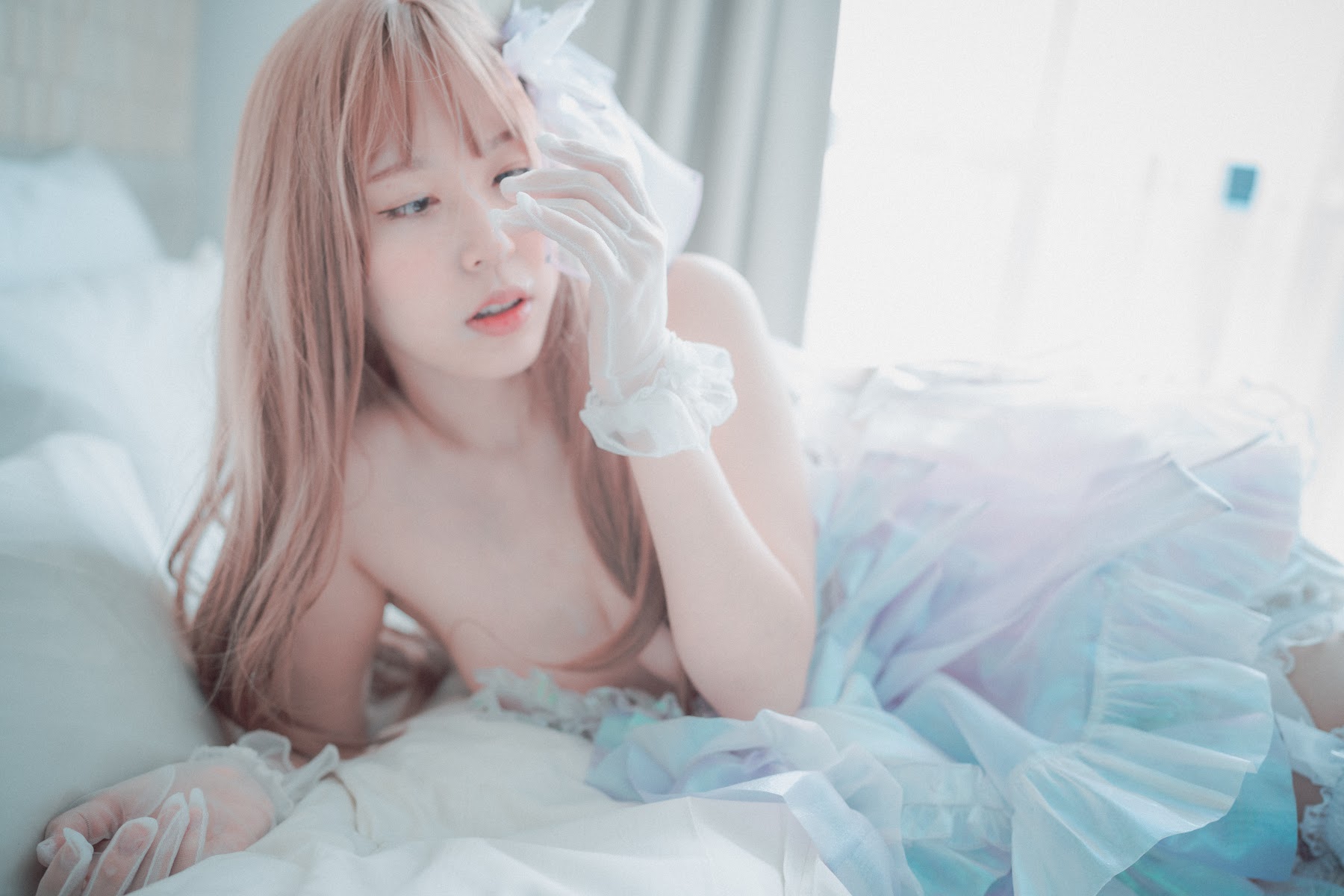 DJAWA Photo – Mozzi (모찌) – VIP Fan Party (+S.Ver) - P103