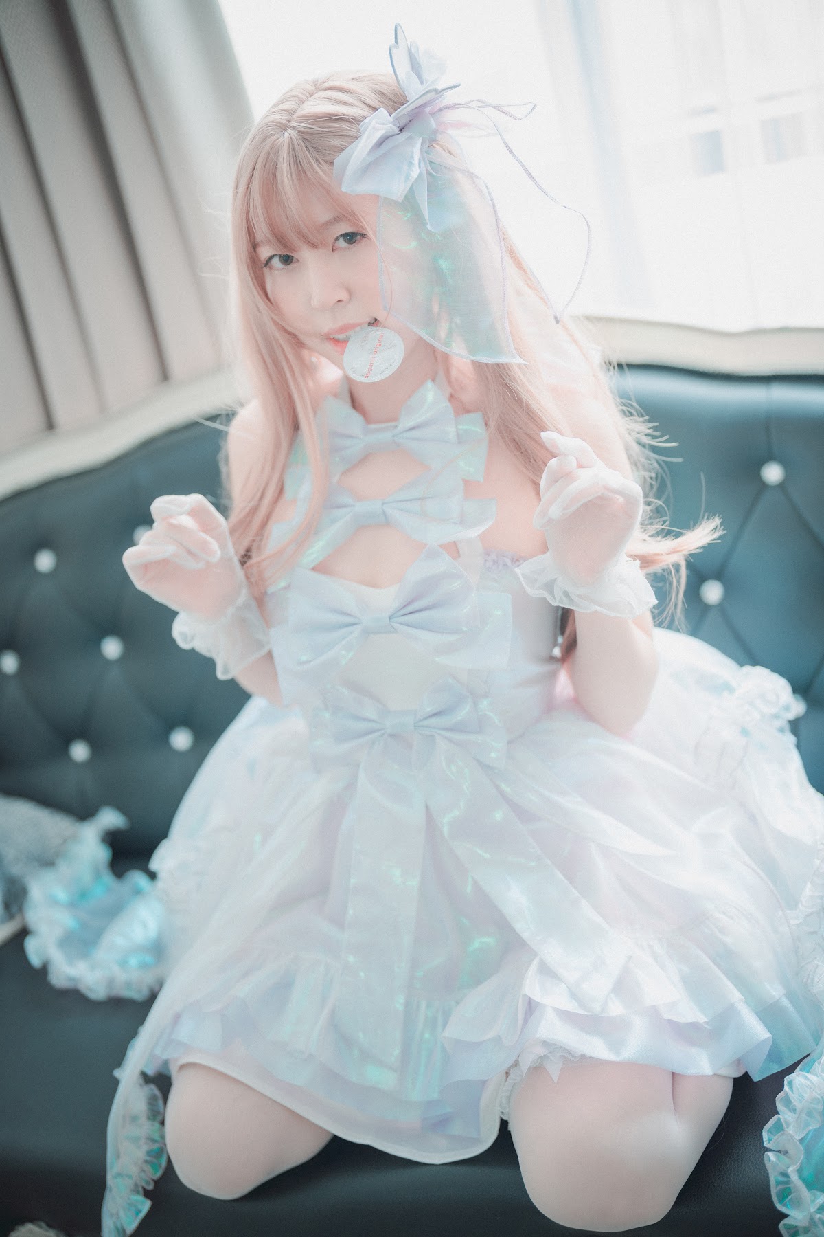 DJAWA Photo – Mozzi (모찌) – VIP Fan Party (+S.Ver) - P83