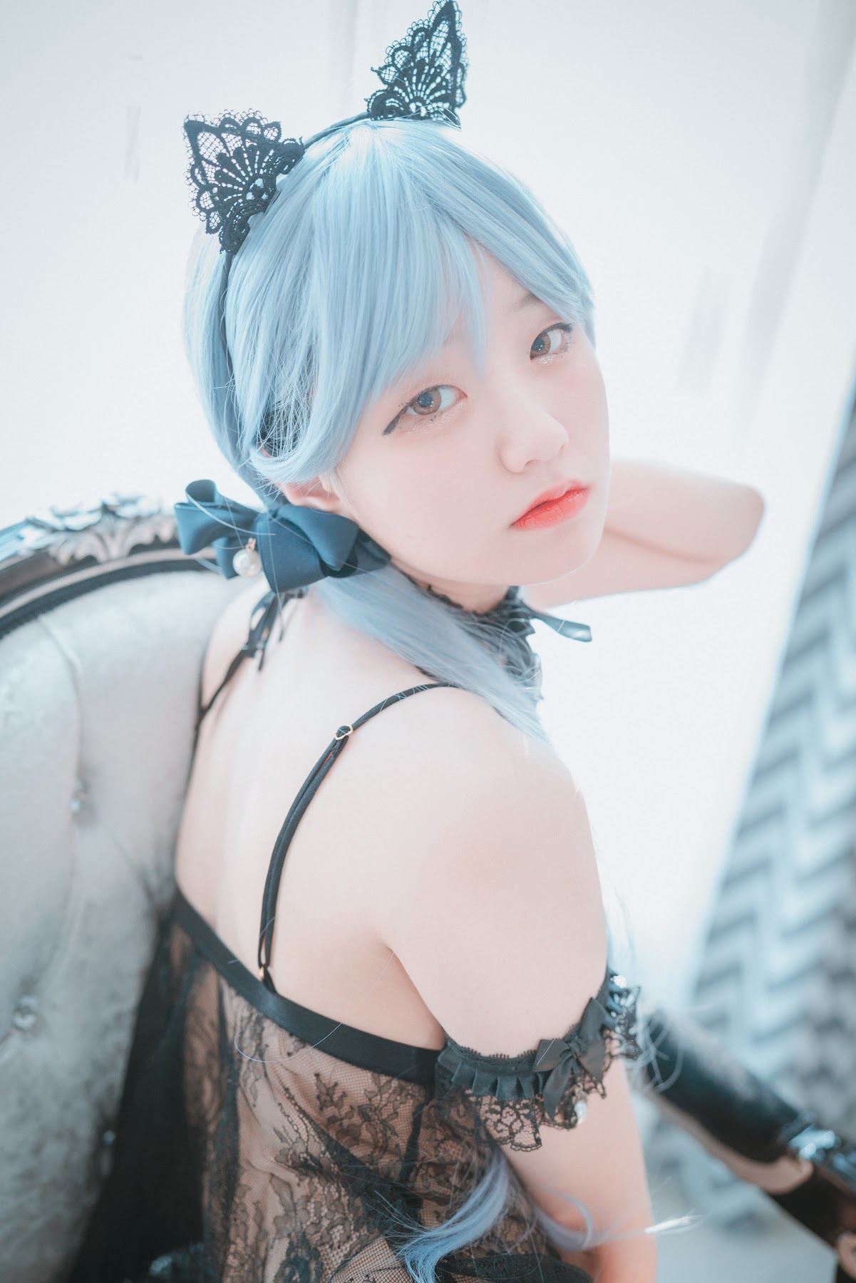 DJAWA Photo – Jeong Jenny (정제니) – Schwarz und Wei Katzenmädchen - P37