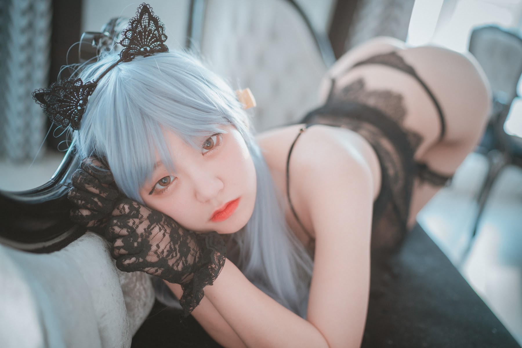 DJAWA Photo – Jeong Jenny (정제니) – Schwarz und Wei Katzenmädchen - P48