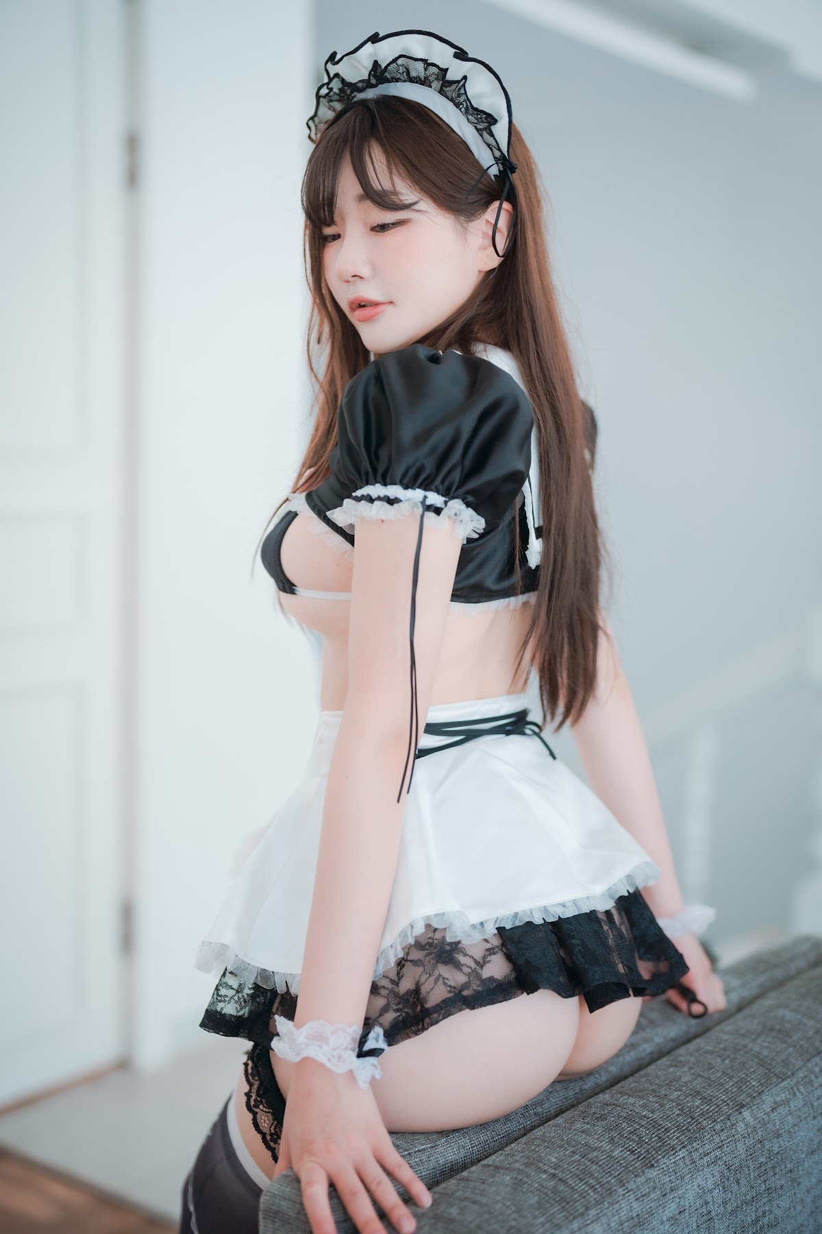 DJAWA Photo – Newbom – Maid Mansion Nº5 (S.Ver) - P22
