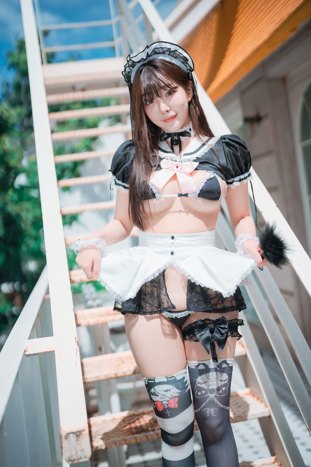 DJAWA Photo – Newbom – Maid Mansion Nº5 (S.Ver) - P76