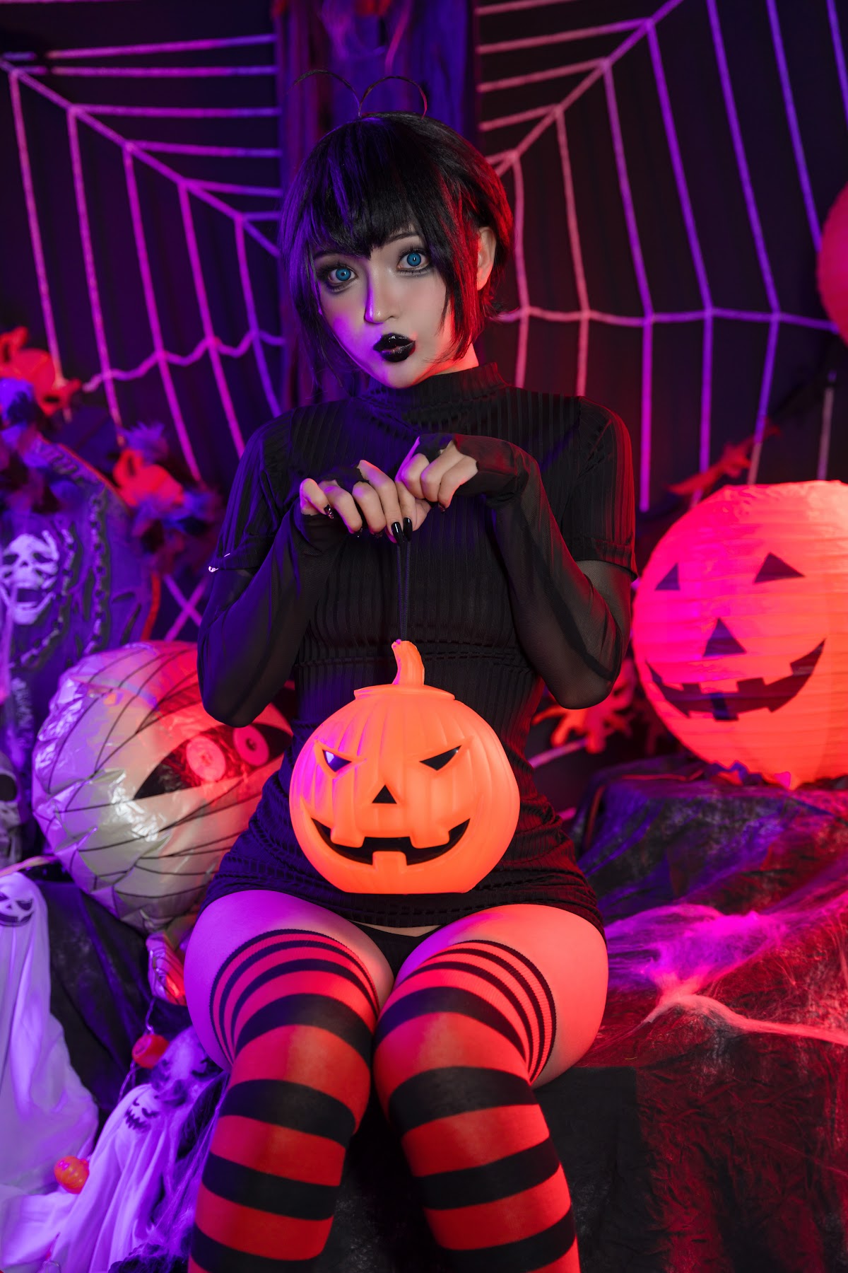 Coser@UmekoJ – Mavis Halloween - P3