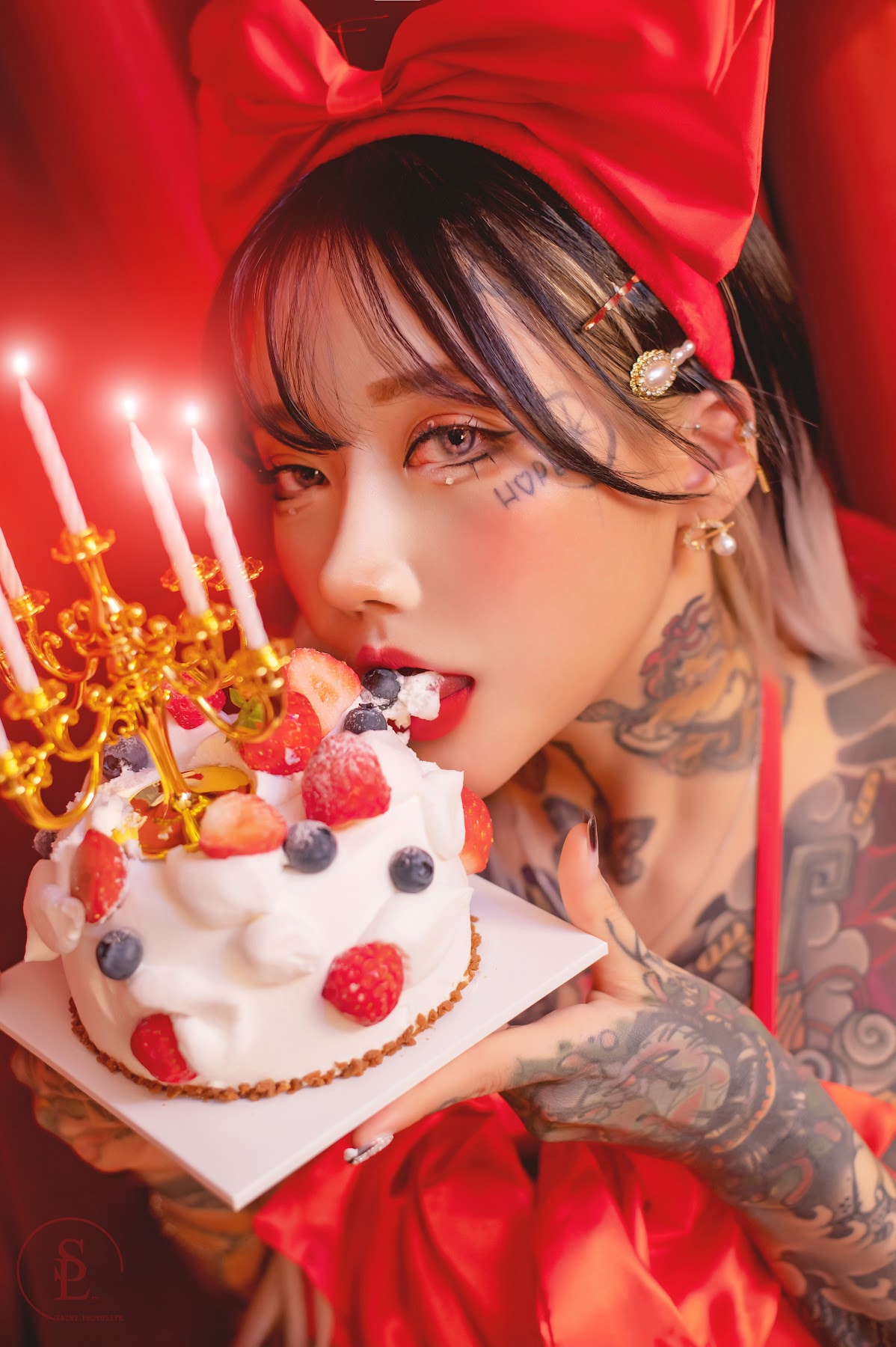 SAINT Photolife – YoKo – Vol.03 Xmas - P15