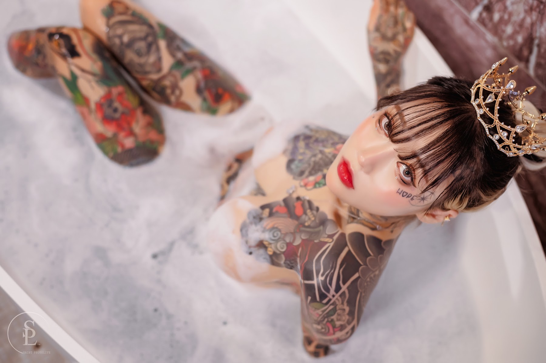 SAINT Photolife – YoKo – Vol.05 Bubbles - P9