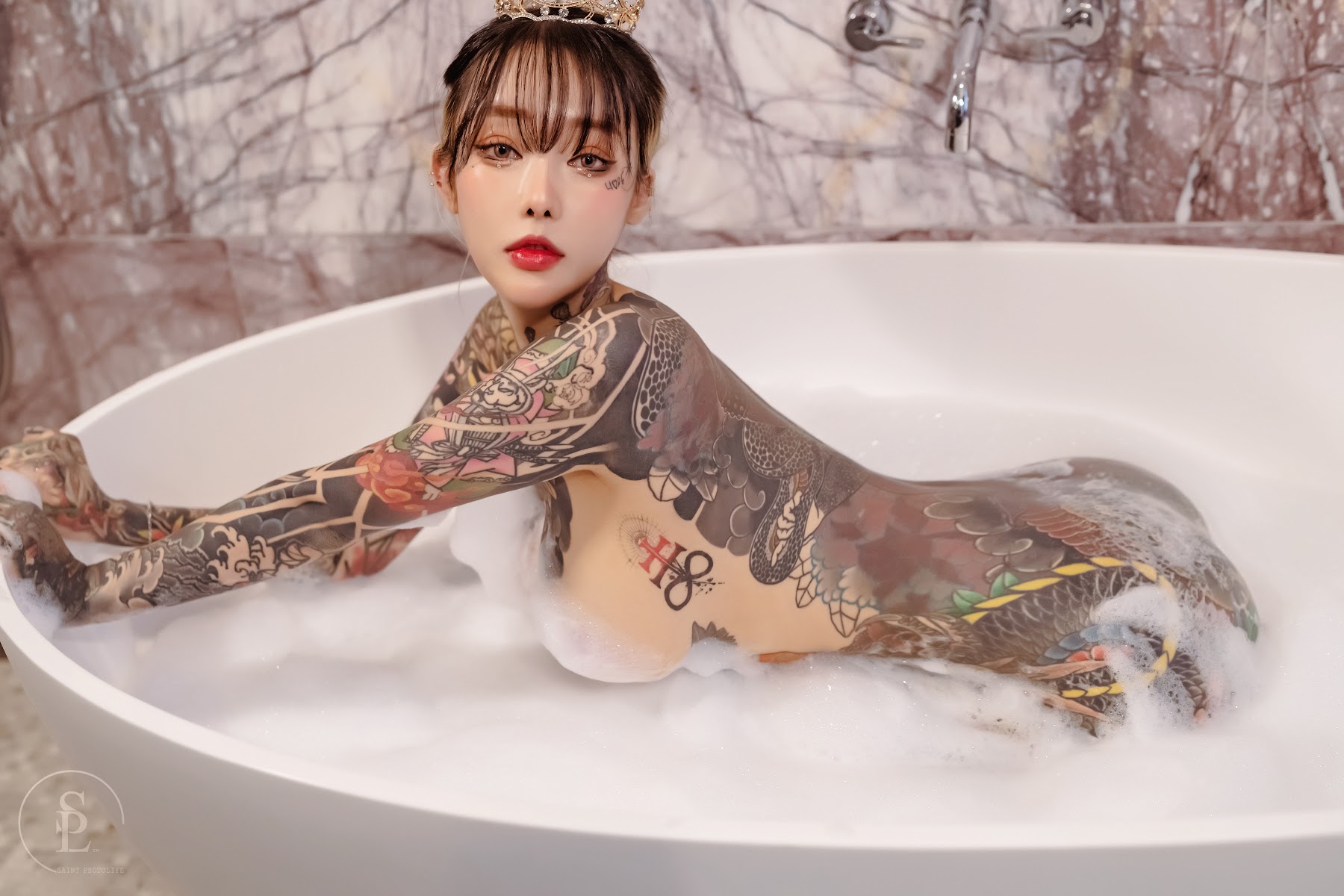 SAINT Photolife – YoKo – Vol.05 Bubbles - P25
