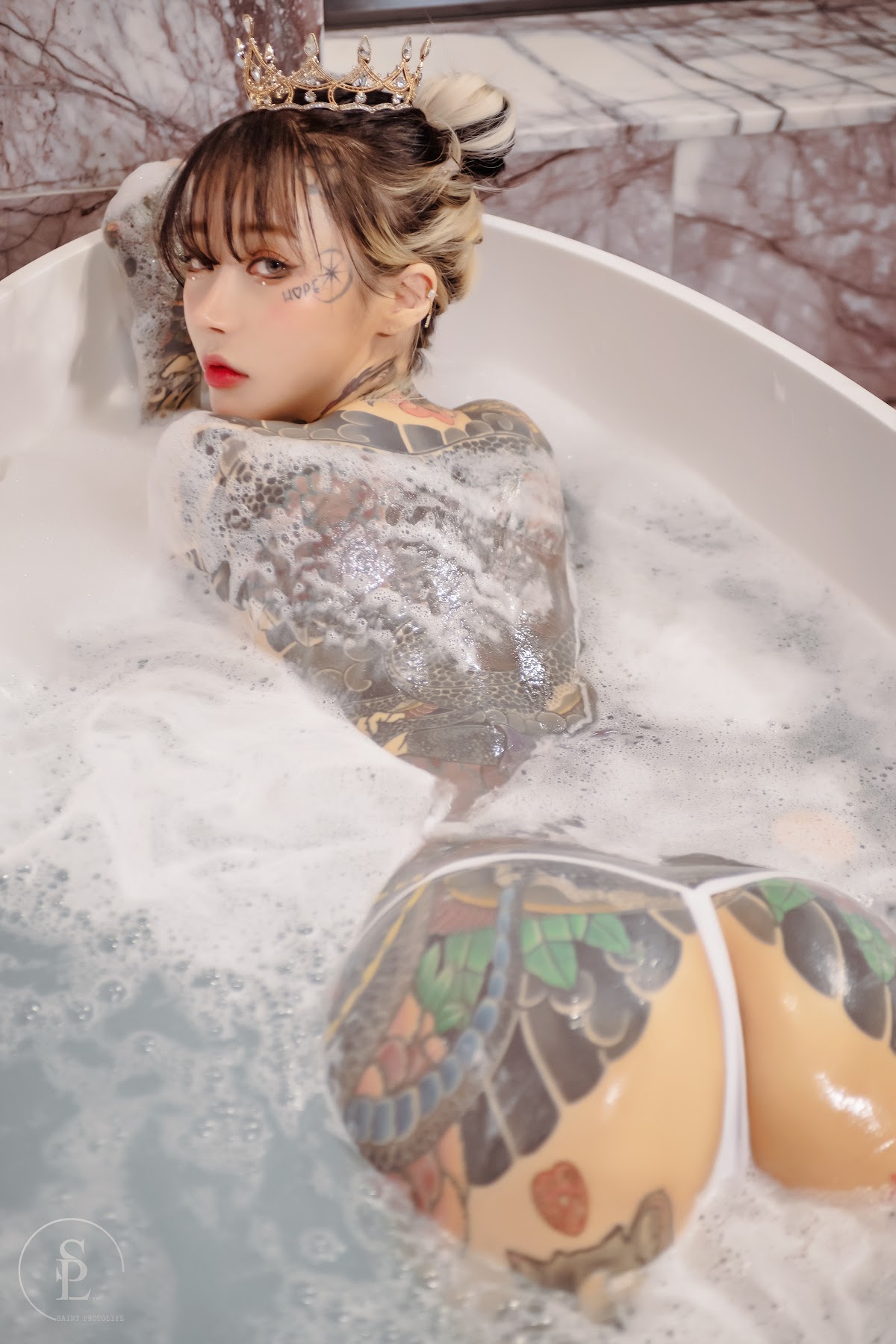SAINT Photolife – YoKo – Vol.05 Bubbles - P52