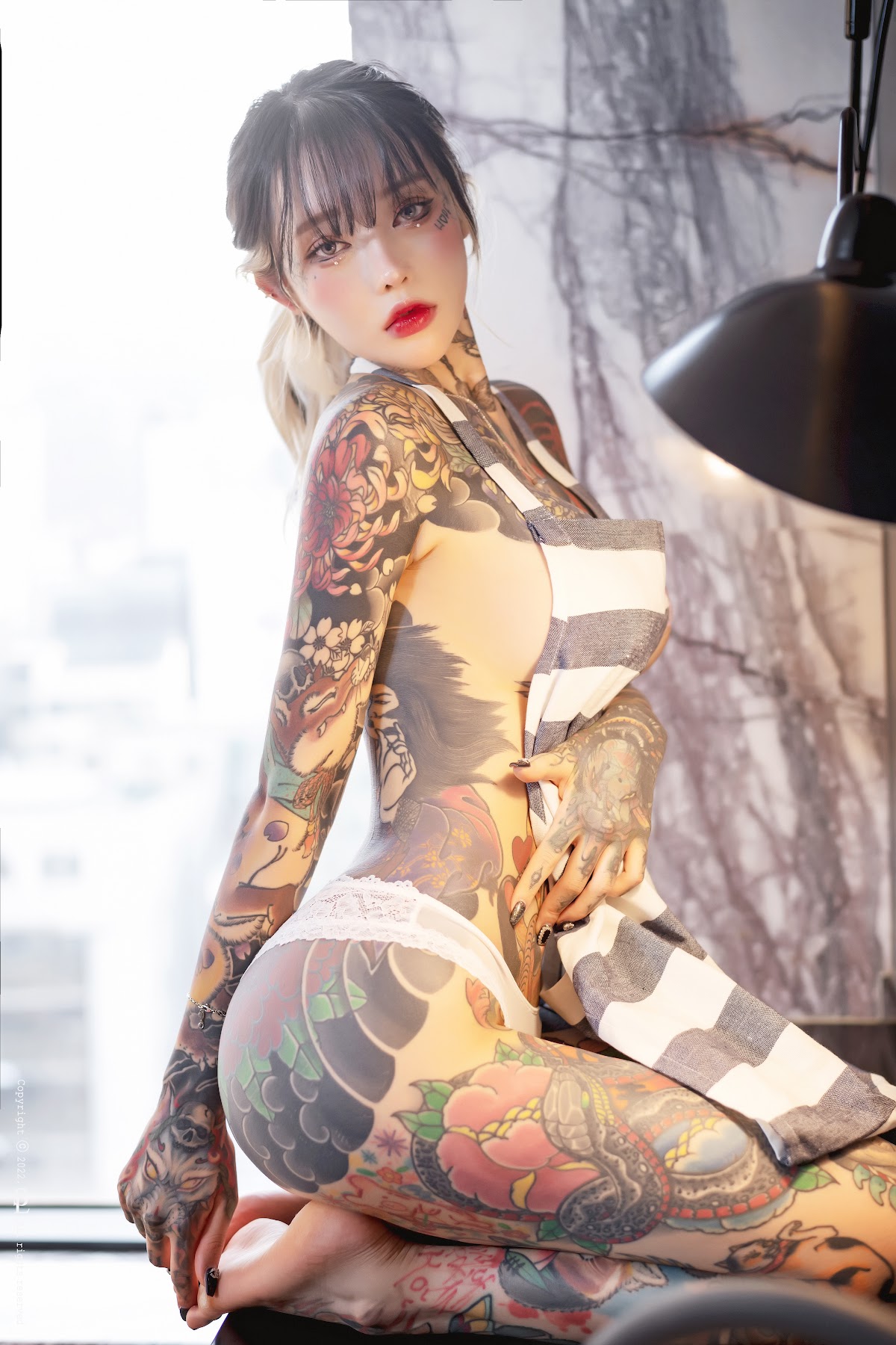 SAINT Photolife – YoKo – Vol.06 One Night With Yoko - P41